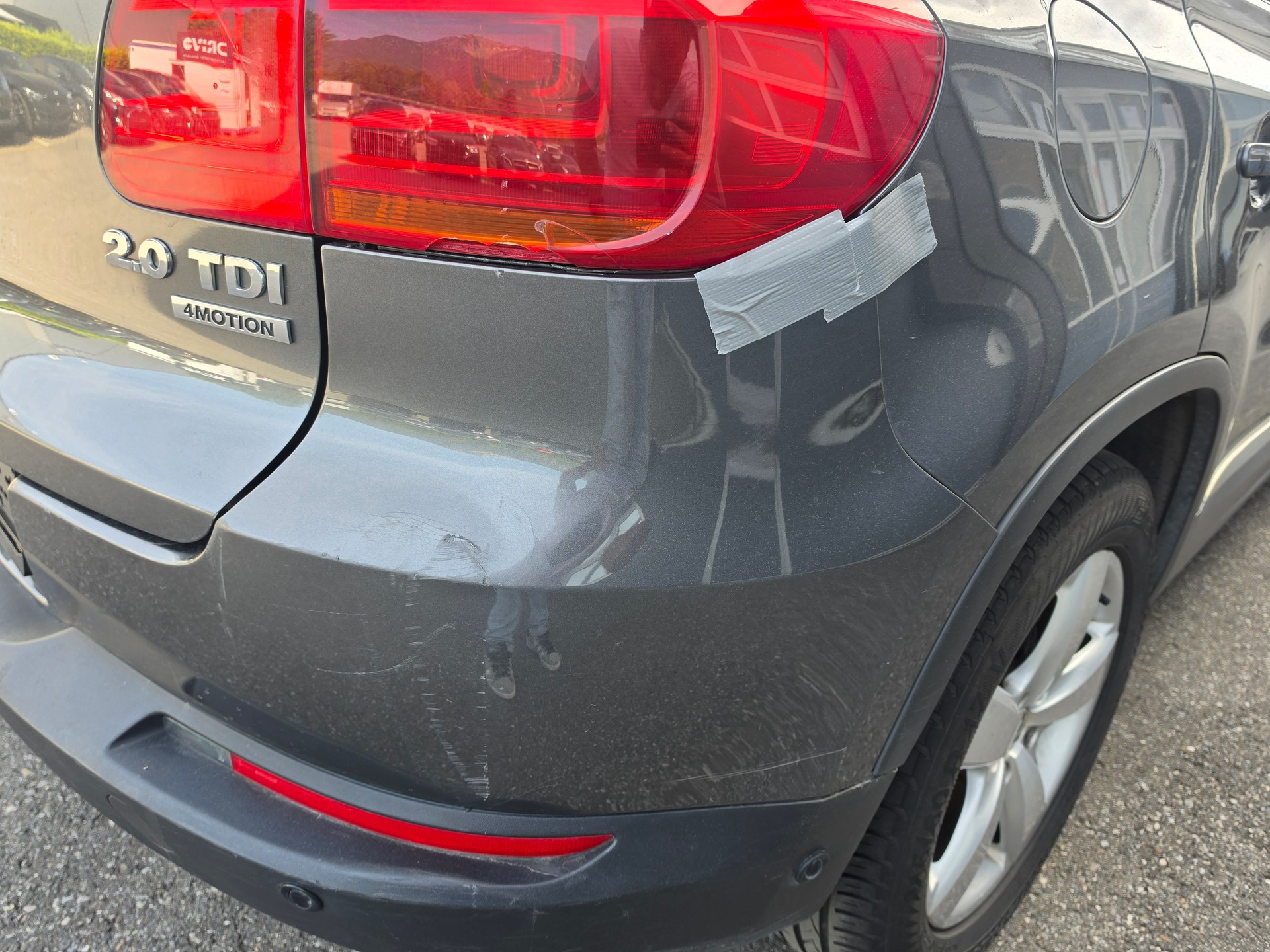 VW Tiguan 2.0 TDI BlueMotion Track&Field 4Motion-image-6