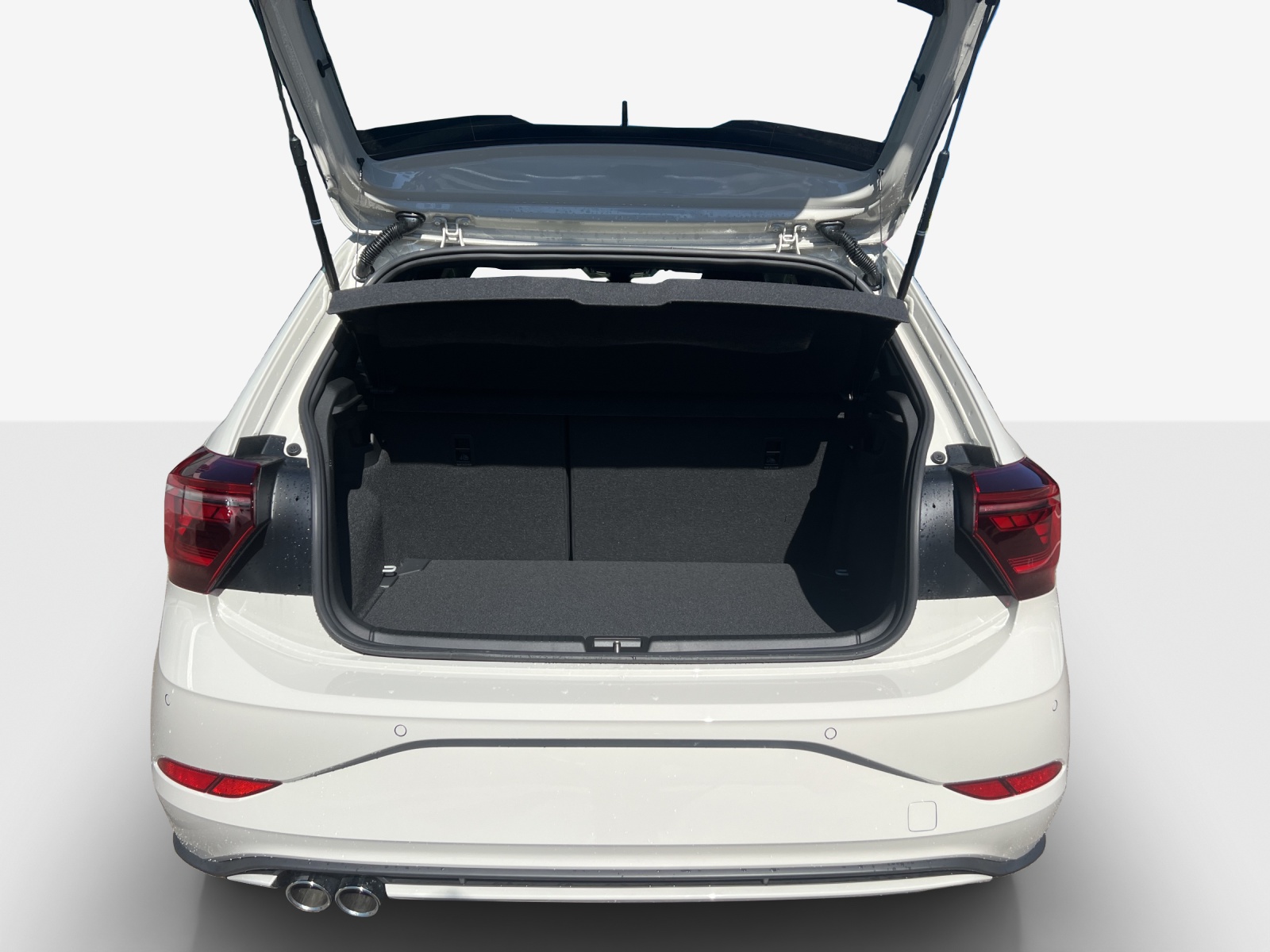 VW Polo 2.0 TSI GTI DSG-image-12