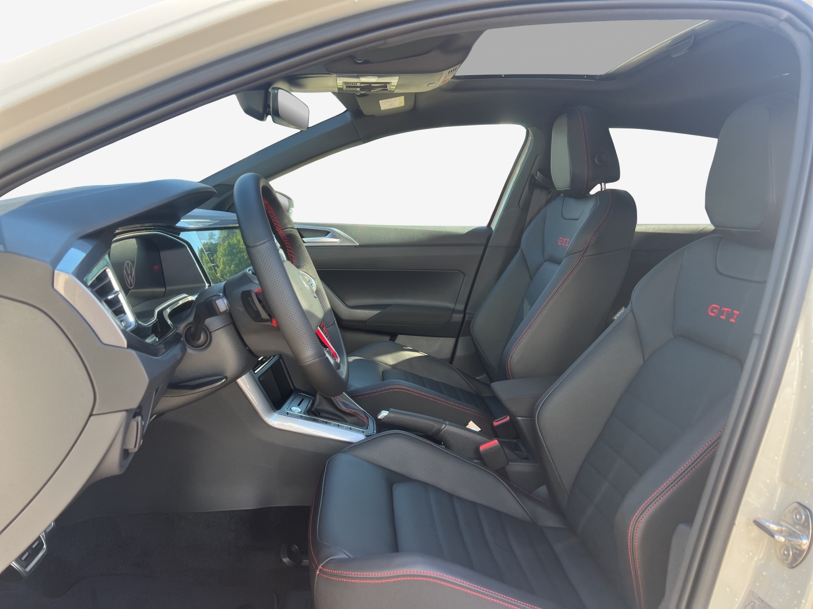 VW Polo 2.0 TSI GTI DSG-image-7