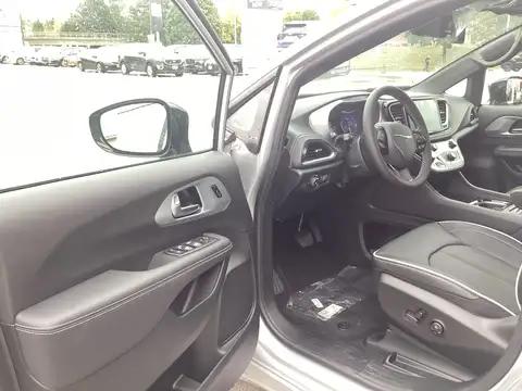 CHRYSLER Pacifica 3.6 V6 Limited S 291 PS / 7-Plätzer-image-7