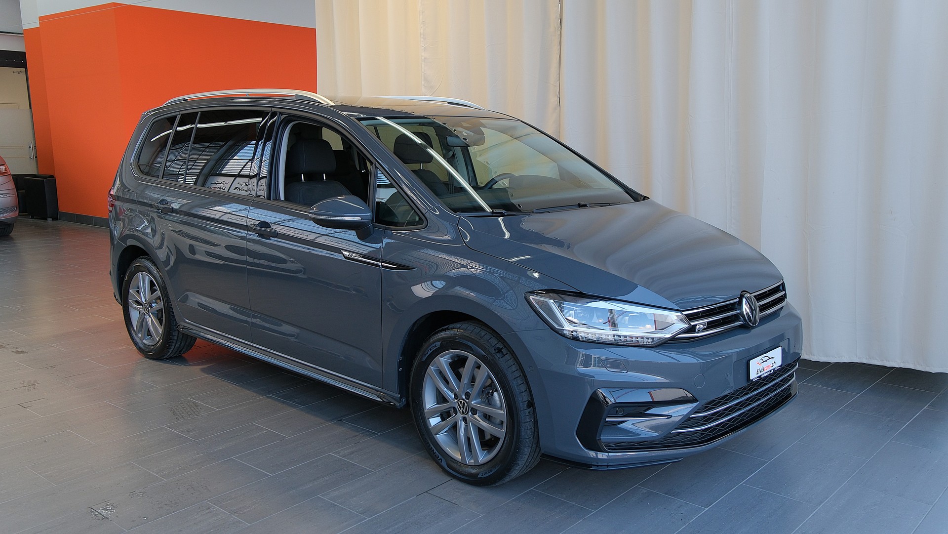 VW Touran 1.5 TSI EVO Comfortline United R Line DSG-image-27