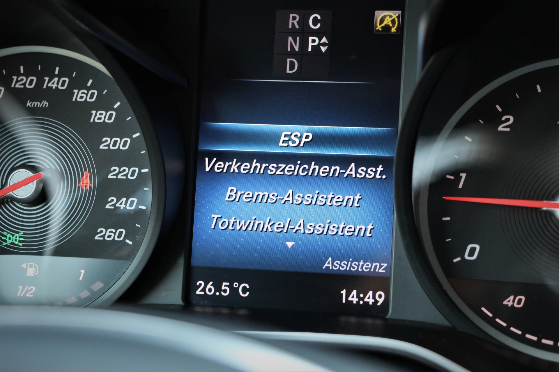 MERCEDES-BENZ V 250 d lang Avantgarde 9G-Tronic (CH) 7Plätzer-image-29