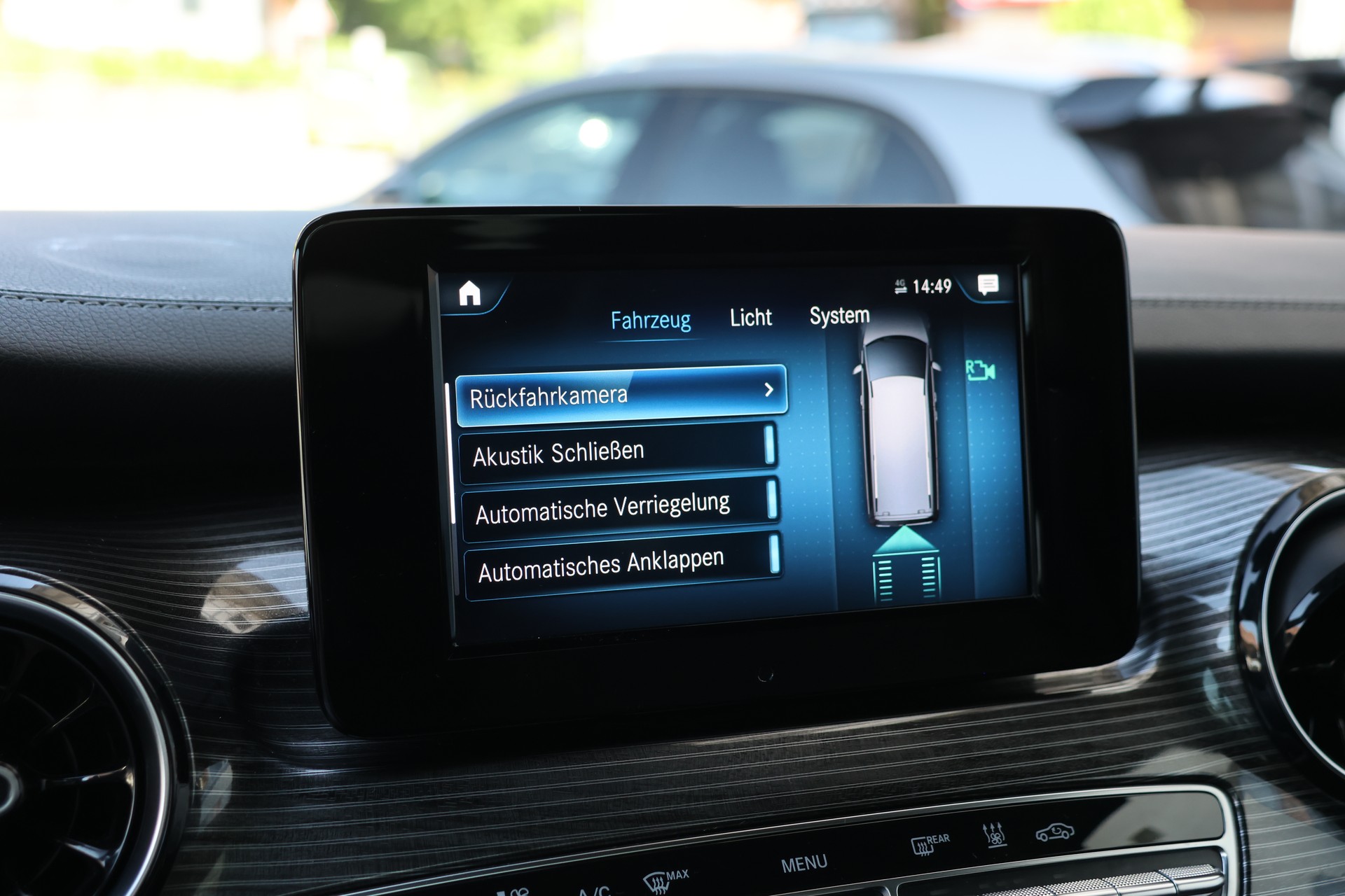 MERCEDES-BENZ V 250 d lang Avantgarde 9G-Tronic (CH) 7Plätzer-image-26