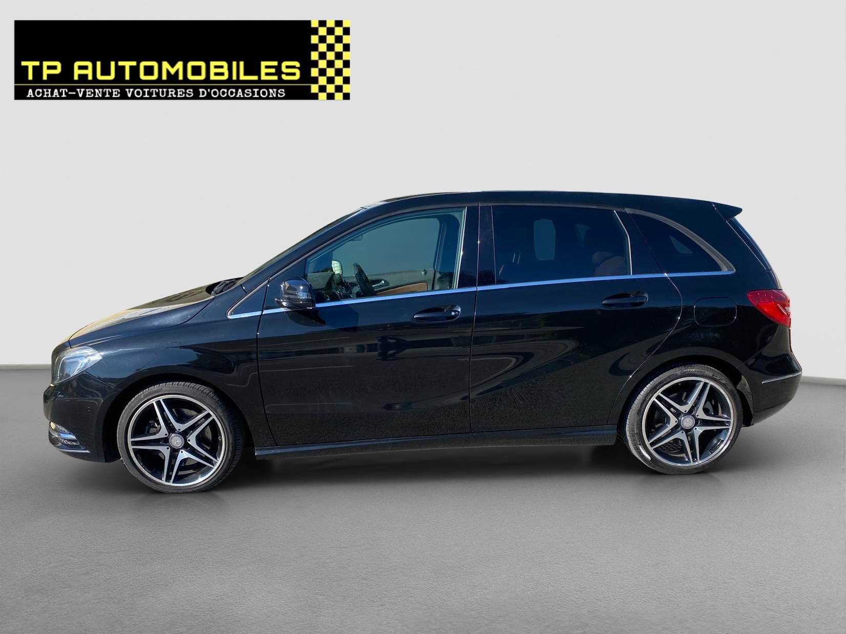 MERCEDES-BENZ B 250 7G-DCT-image-6