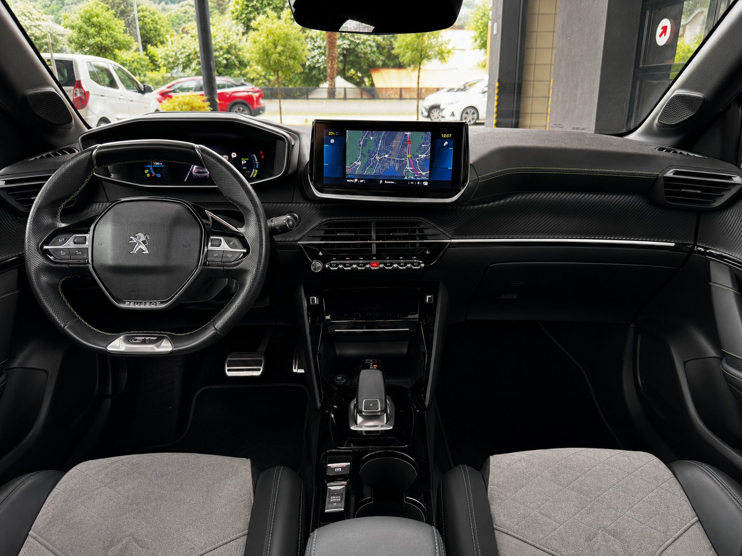 PEUGEOT 208 Elektrik GT (e-208)-image-10