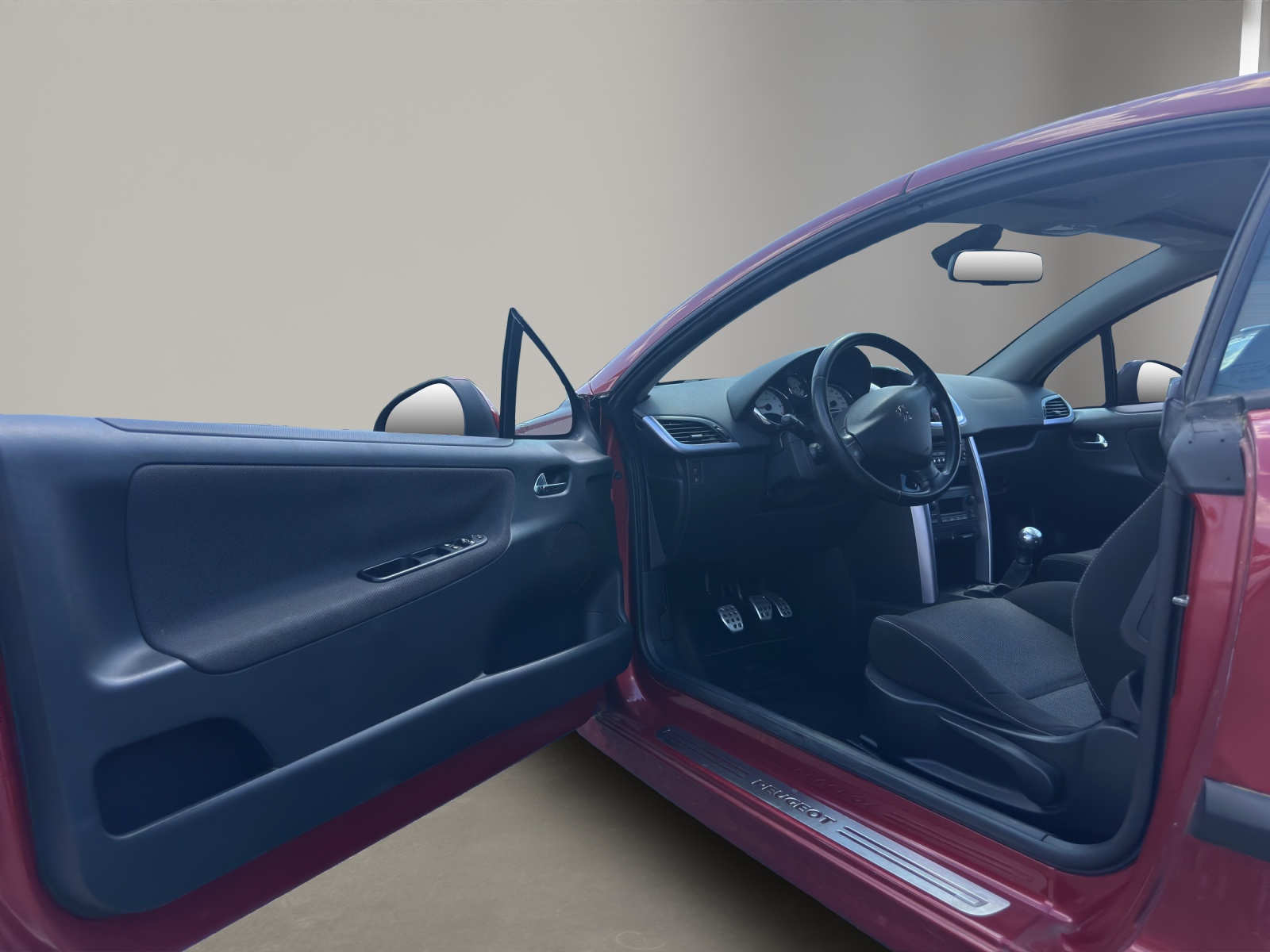 PEUGEOT 207 CC 1.6 16V Turbo Sport-image-5