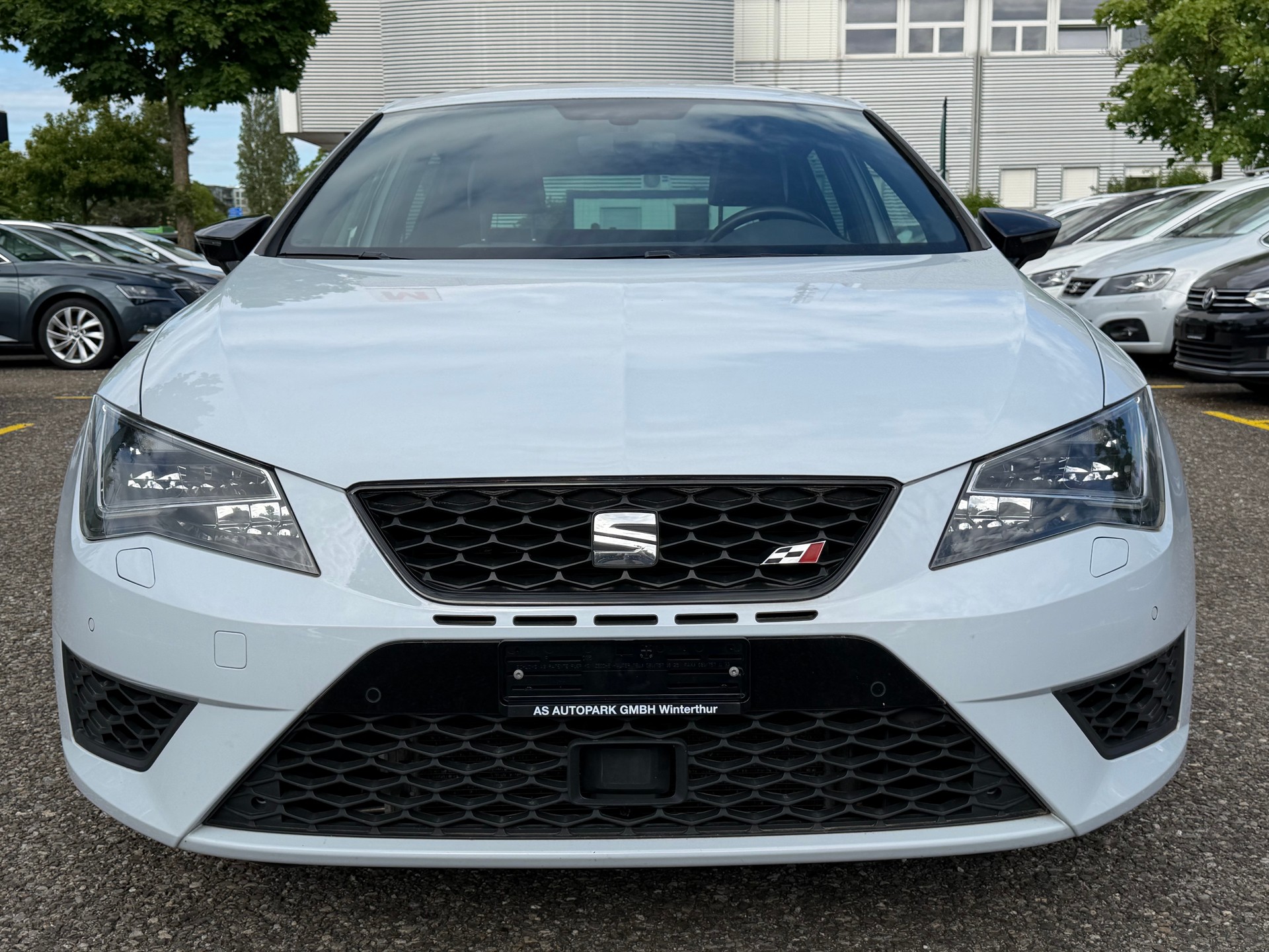 SEAT Leon 2.0 TSI Cupra 290 DSG-image-1