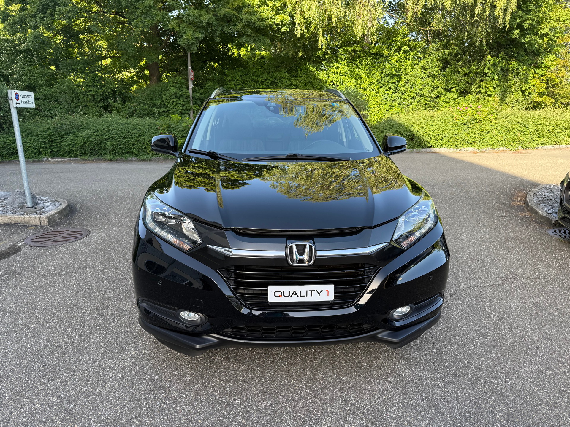 HONDA HR-V 1.5i-VTEC Executive CVT-image-1