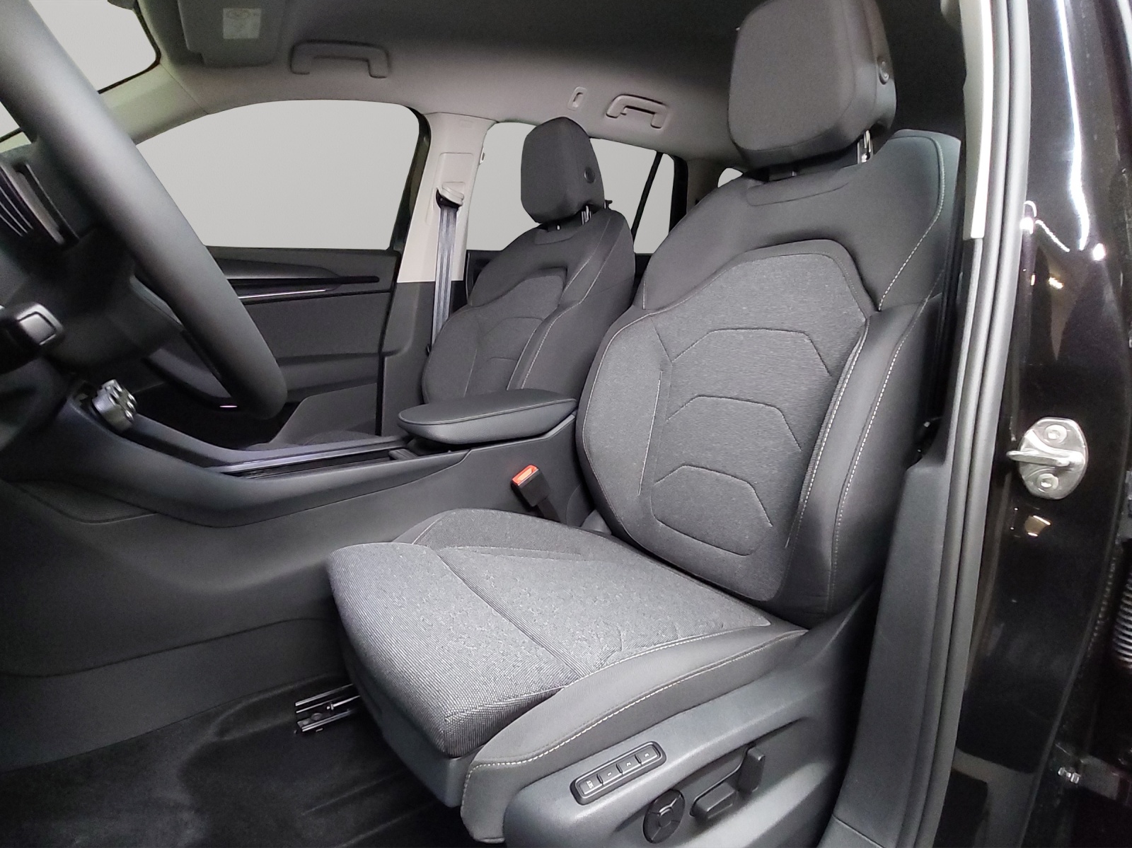 SKODA Kodiaq 2.0 TSI Dynamic 4x4-image-5