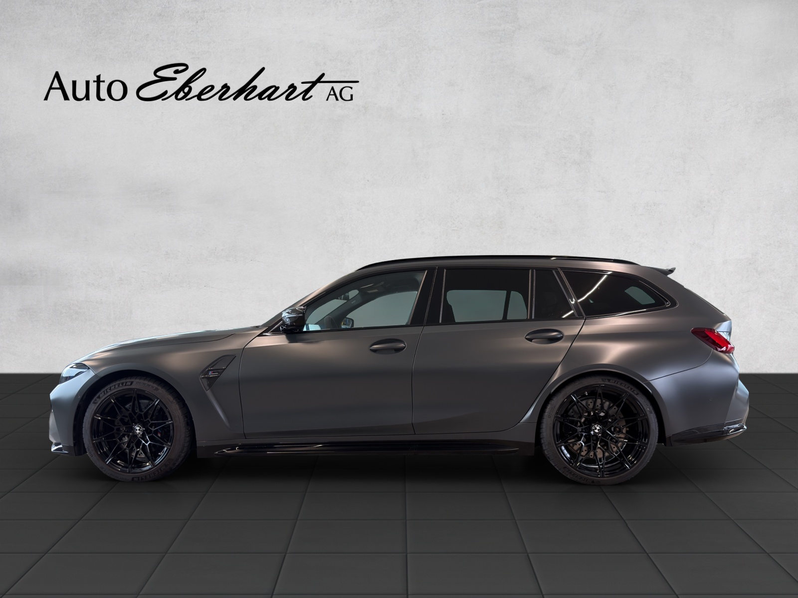 BMW M3 Touring xDrive Competition M LCI Frozen Dark Grey-image-2