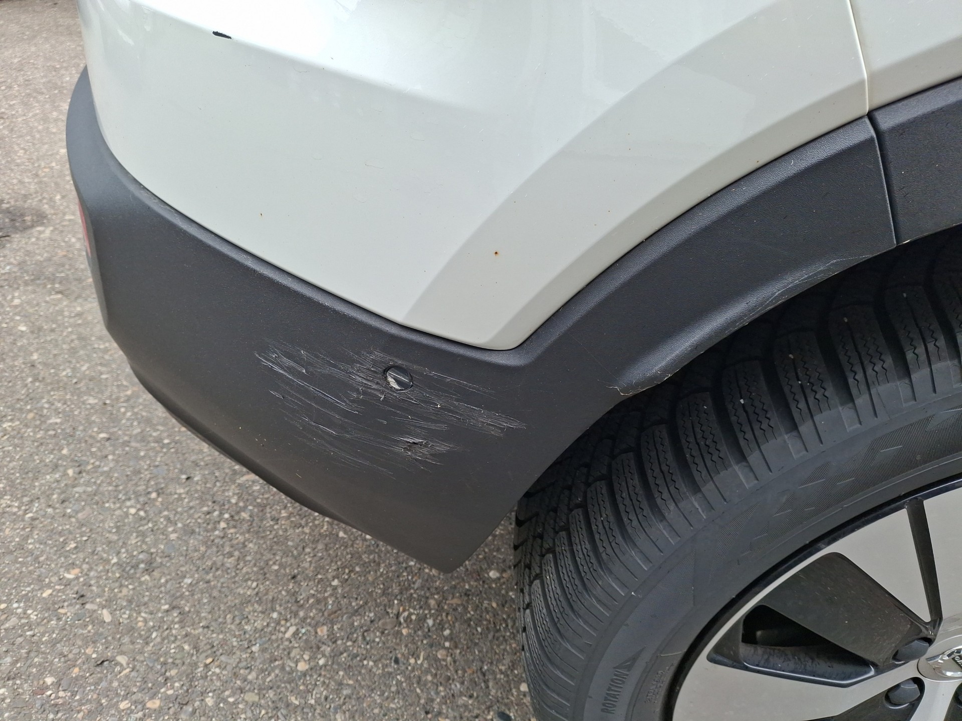 VOLVO XC40 T5 TwE R-Design DCT-image-8