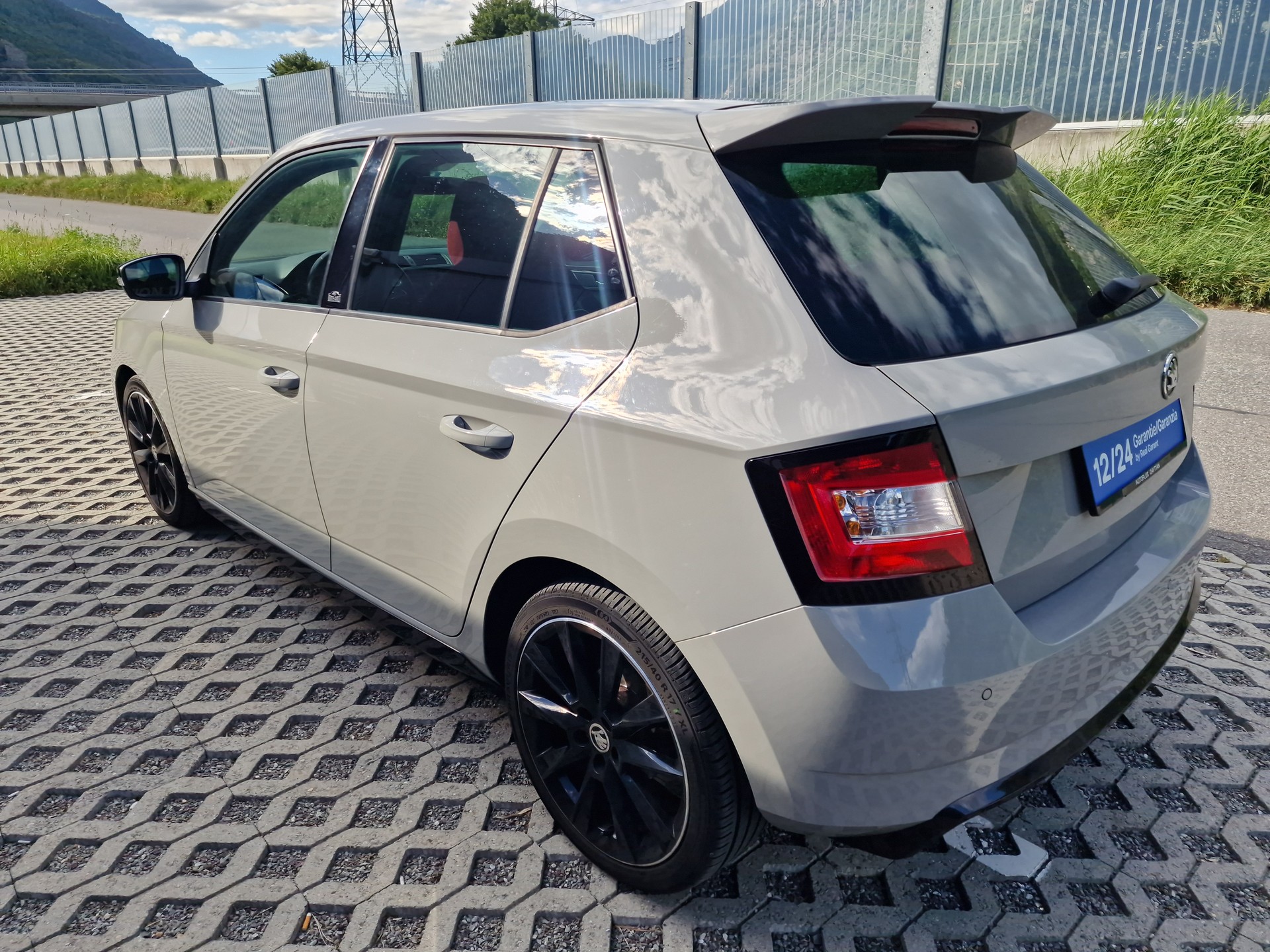 SKODA Fabia 1.2 TSI Monte Carlo DSG-image-4