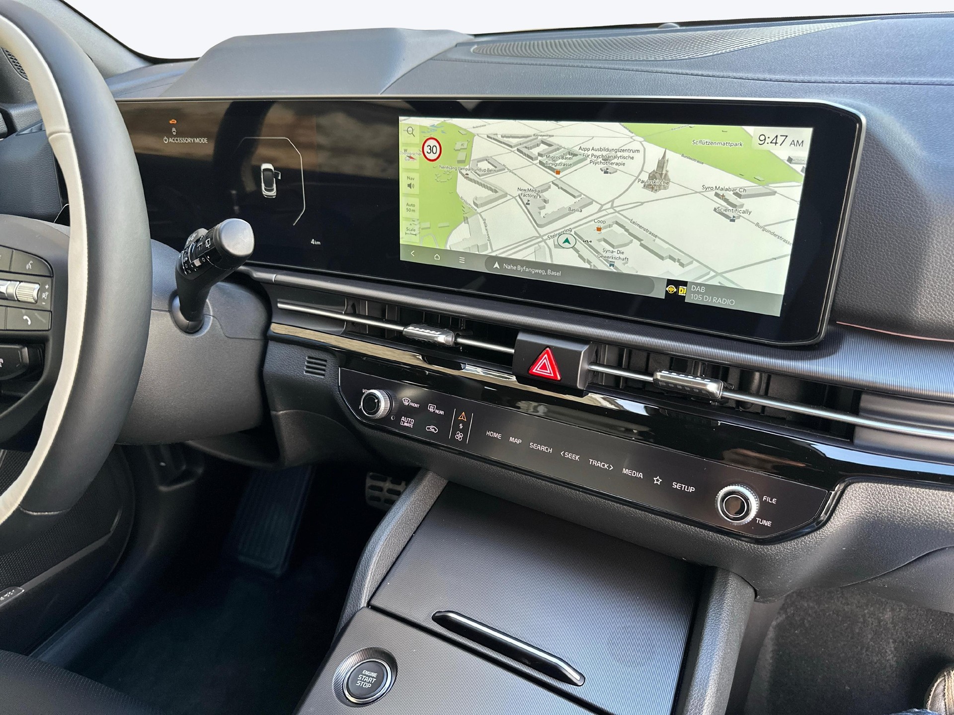 KIA Sportage 1.6 T-GDi Hybrid GT-Line-image-12