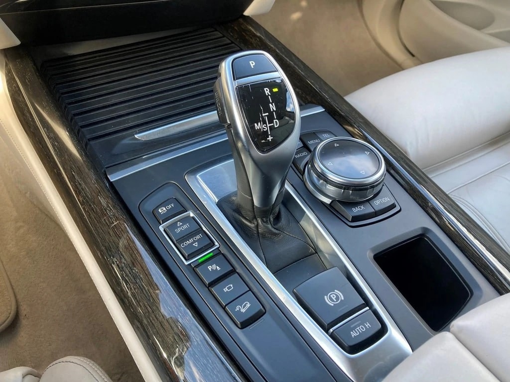 BMW X5 xDrive 40d Steptronic-image-14