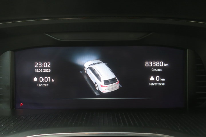 SKODA Octavia Combi 2.0 TDI DSG Ambition 4x4-image-9