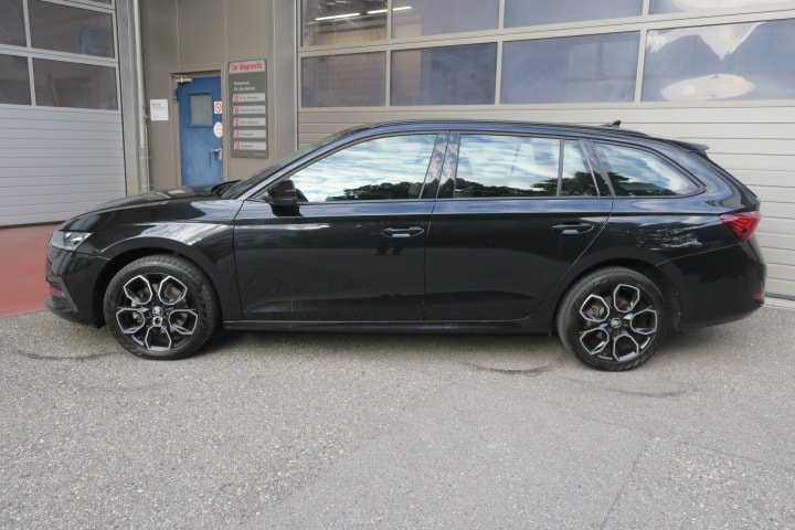 SKODA Octavia Combi 2.0 TDI DSG Ambition 4x4-image-3
