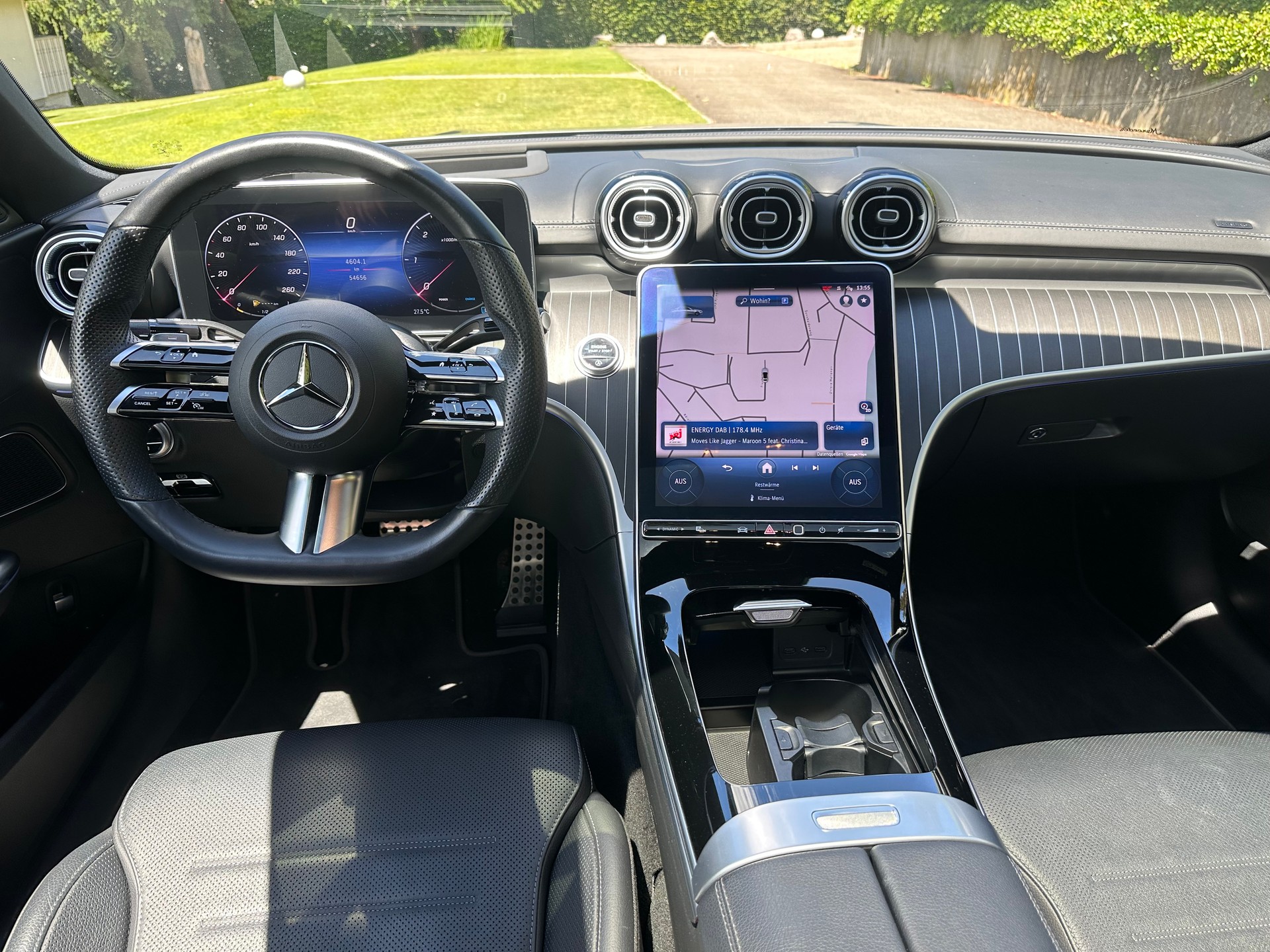 MERCEDES-BENZ C 220 d 4Matic AMG Line-image-14