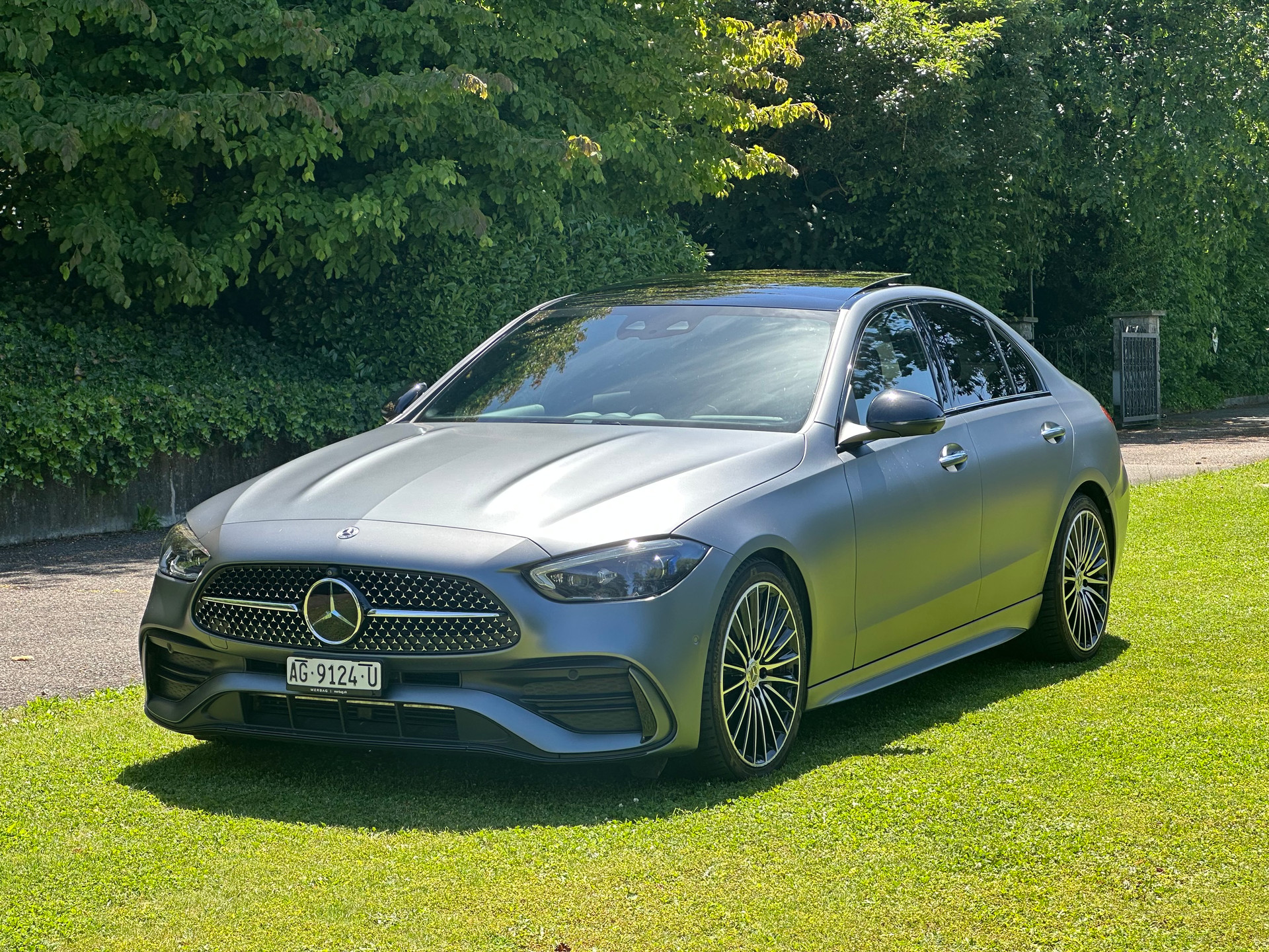 MERCEDES-BENZ C 220 d 4Matic AMG Line-image-0