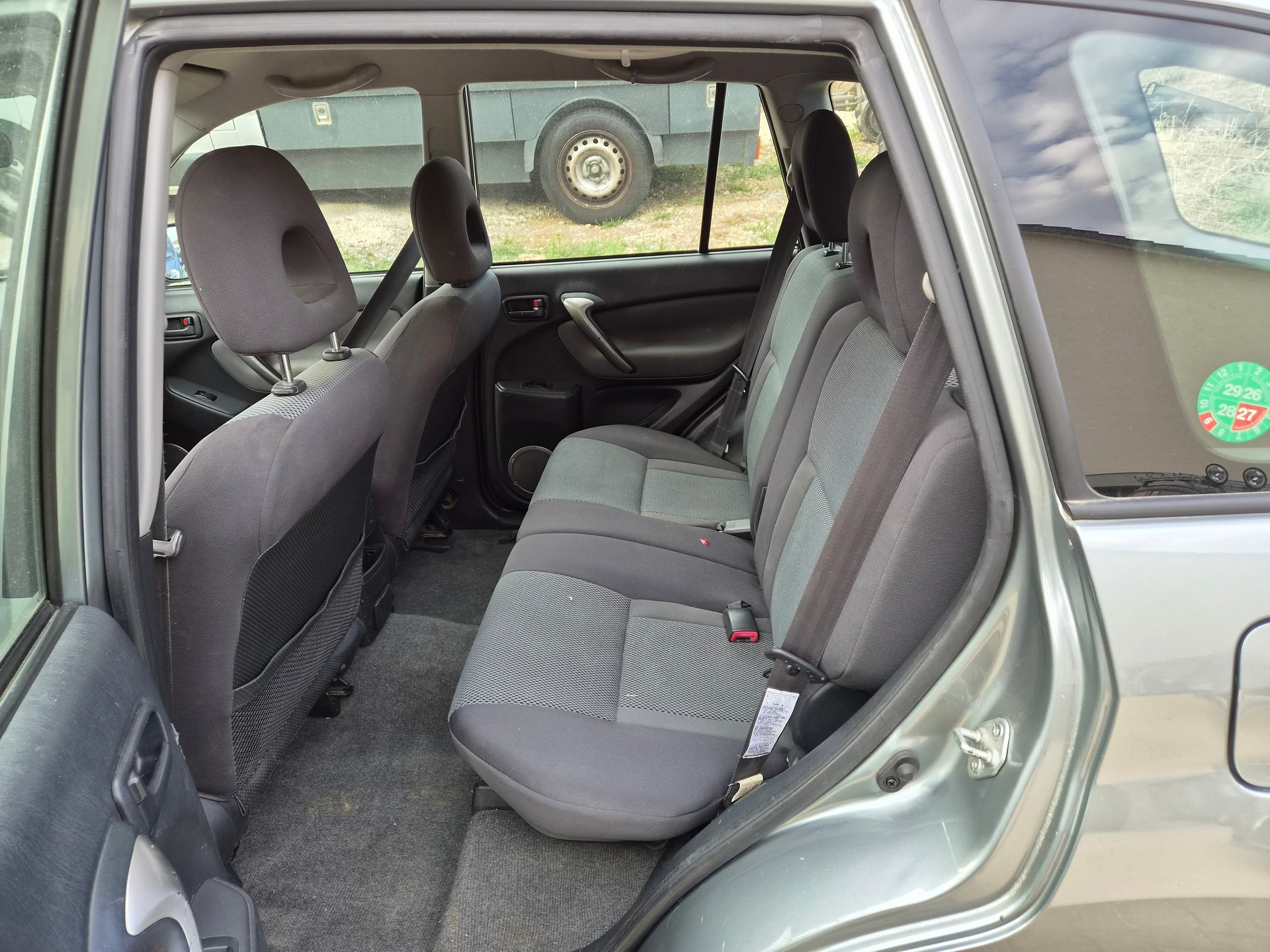 TOYOTA RAV-4 2.0 D4D Mountain-image-11