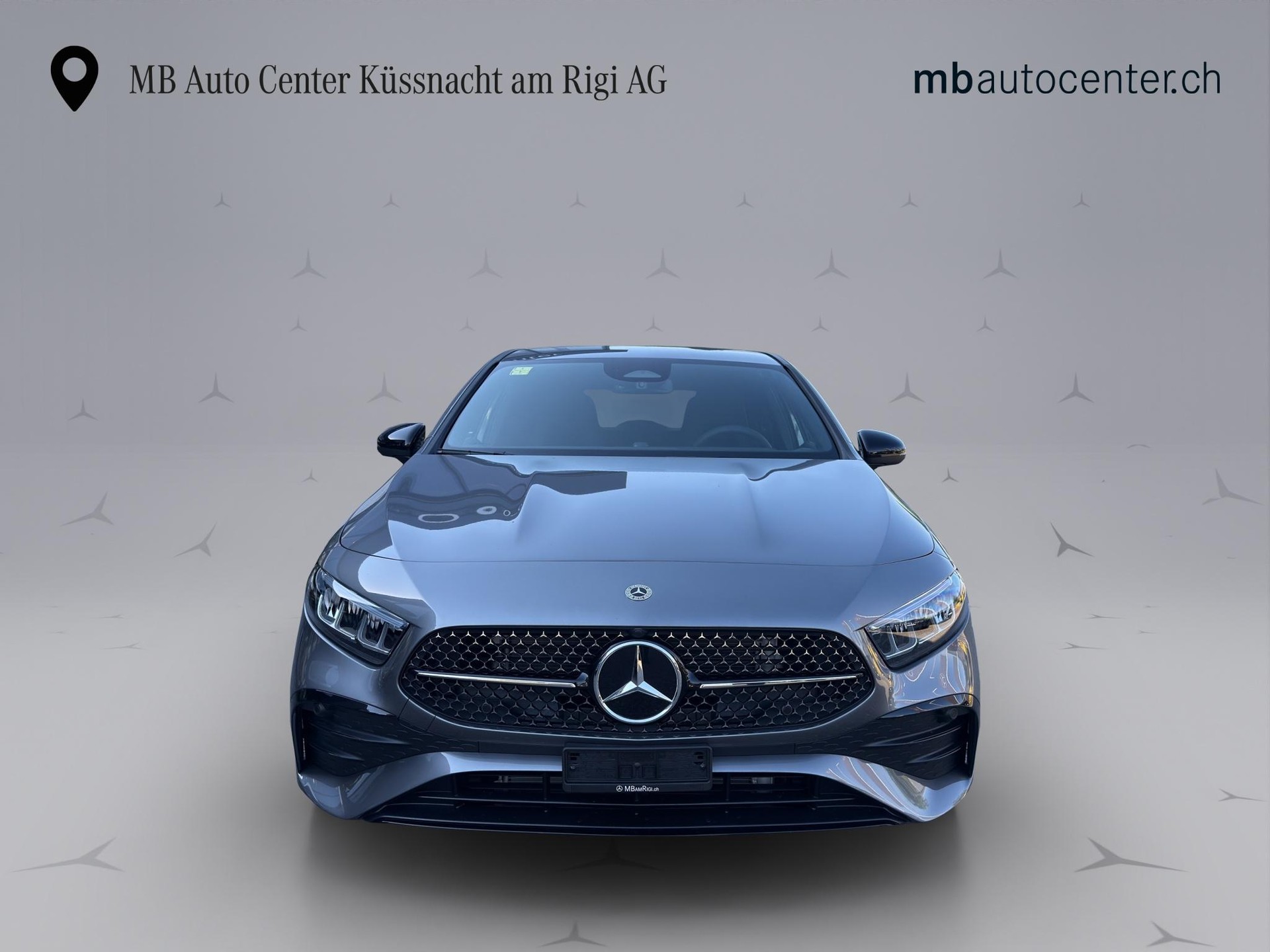 MERCEDES-BENZ A 220 AMG Line 4m-image-1