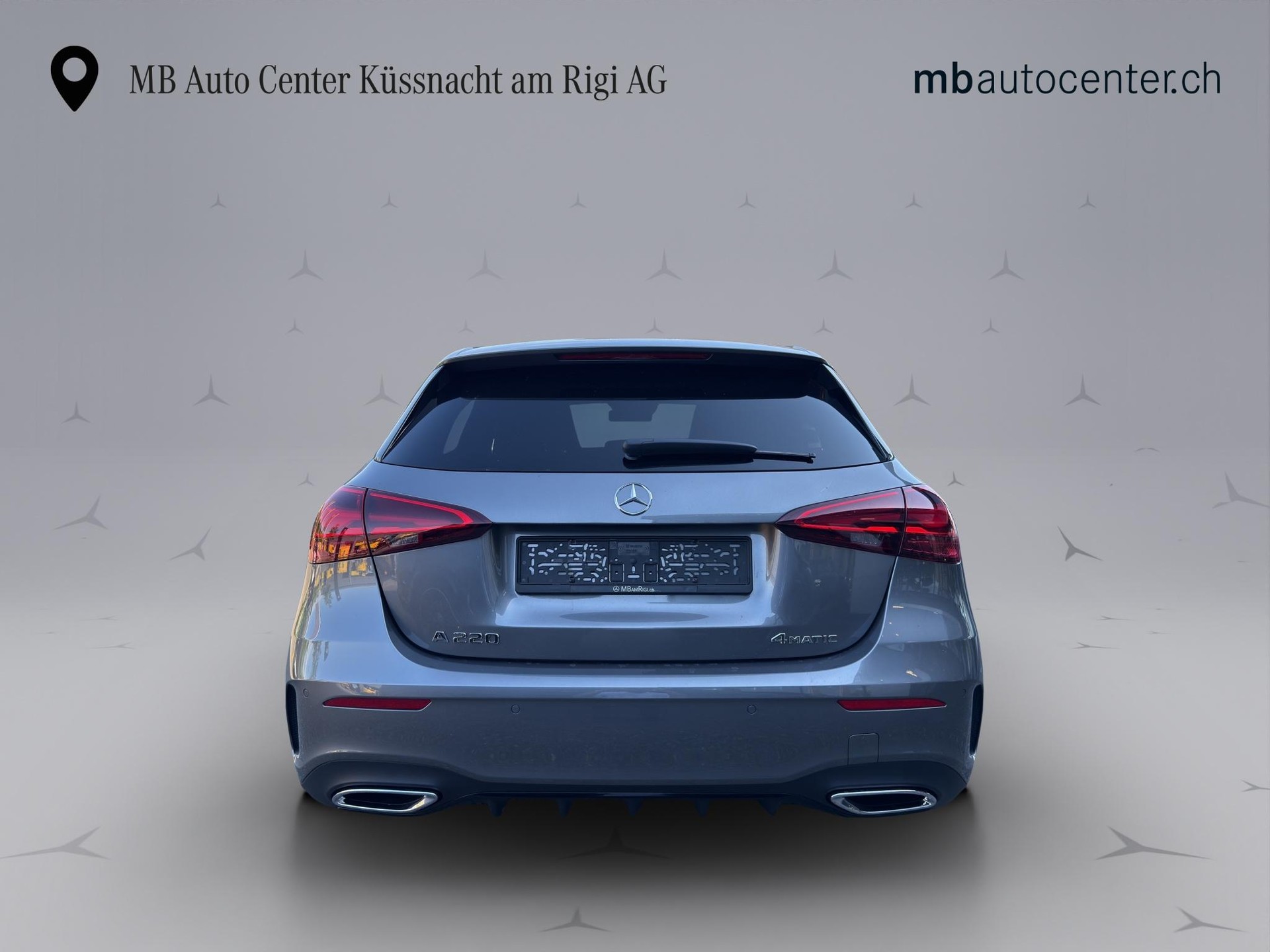 MERCEDES-BENZ A 220 AMG Line 4m-image-5
