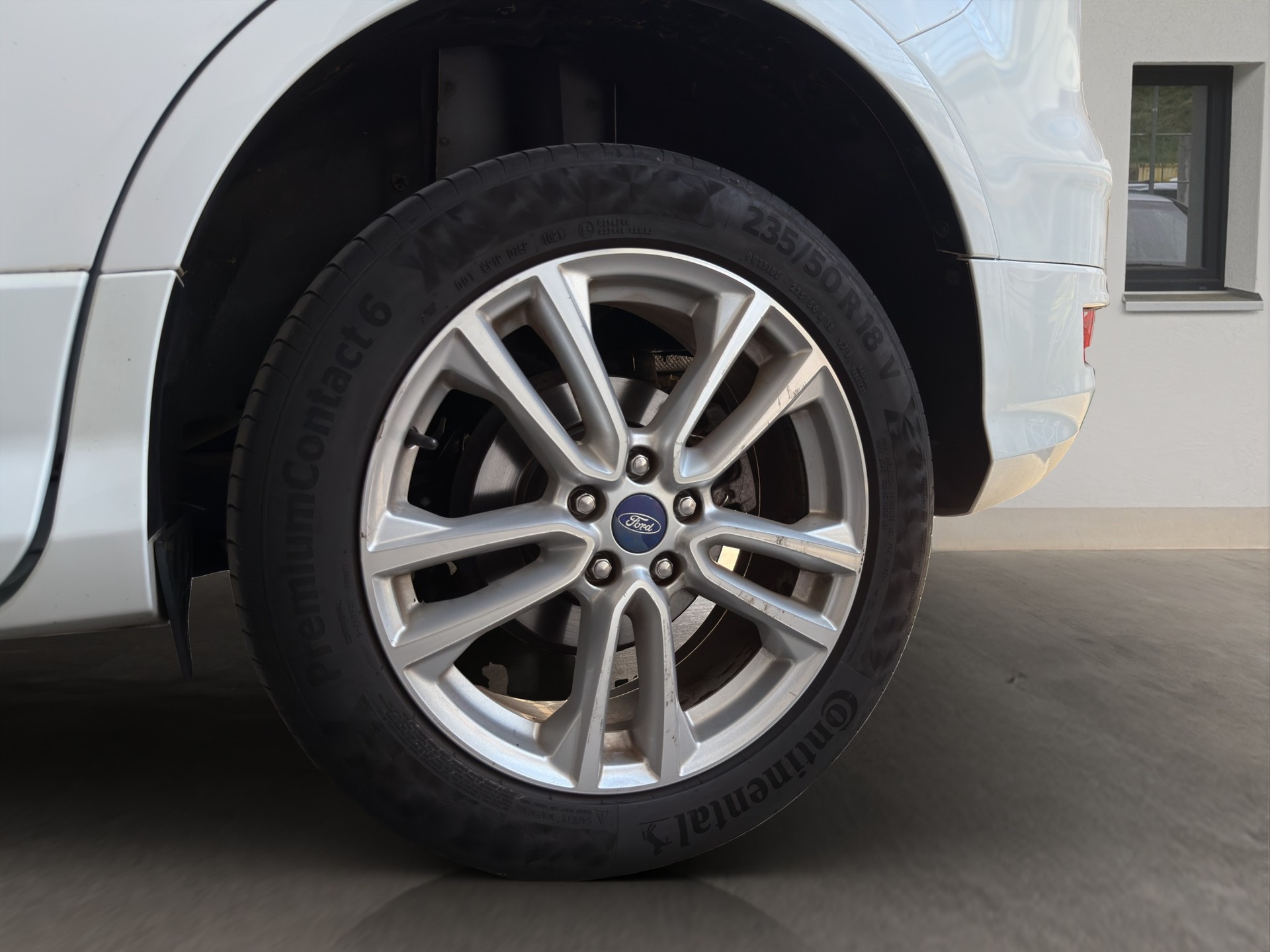 FORD Kuga 2.0 TDCi Titanium 4WD PowerShift-image-21