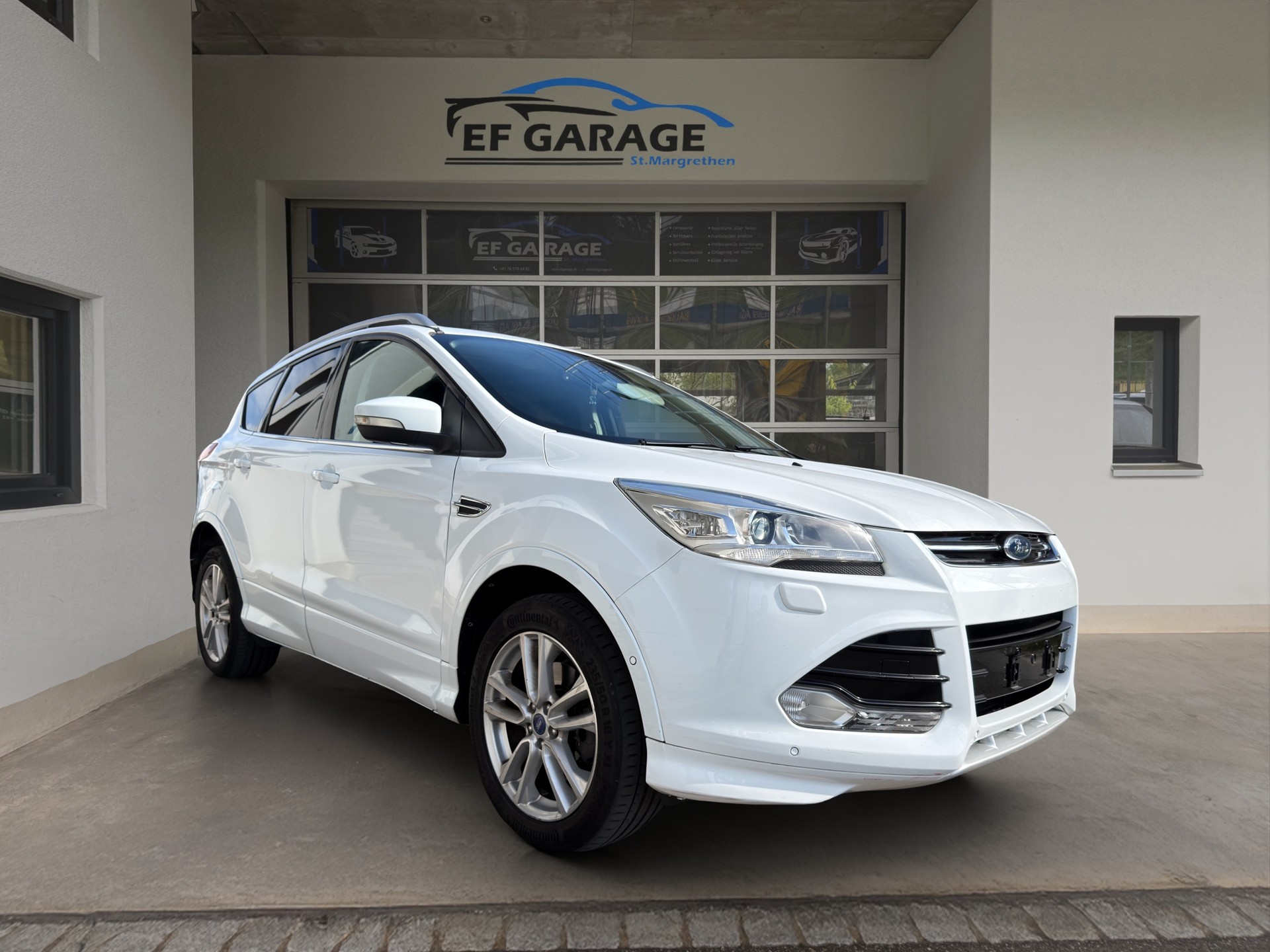 FORD Kuga 2.0 TDCi Titanium 4WD PowerShift-image-2