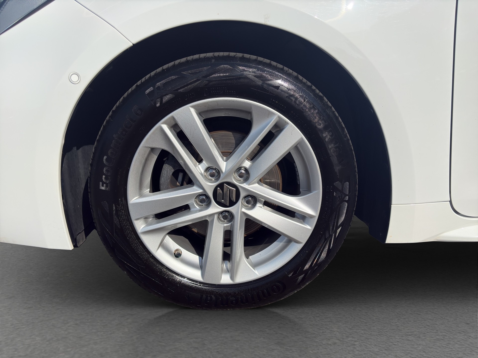 SUZUKI Swace 1.8 Hybrid Compact Top E-CVT-image-2