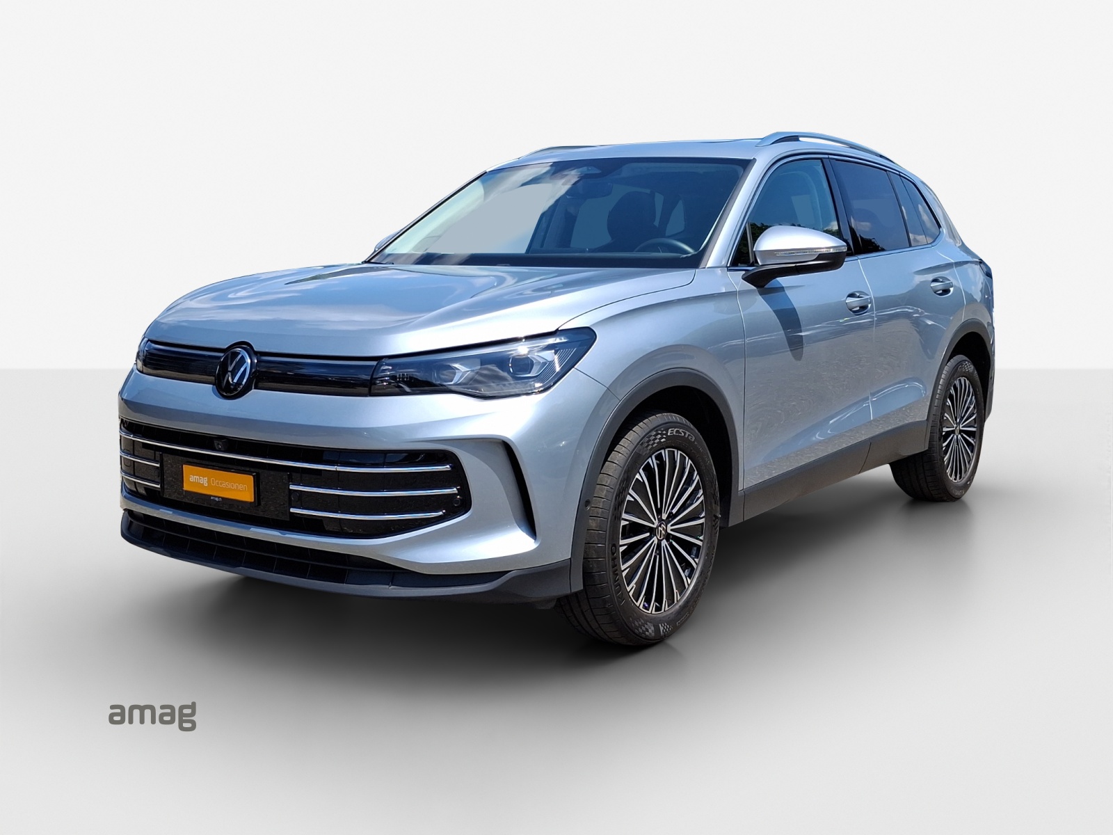 VW Tiguan 2.0 TSI DSG Elegance 4Motion-image-0