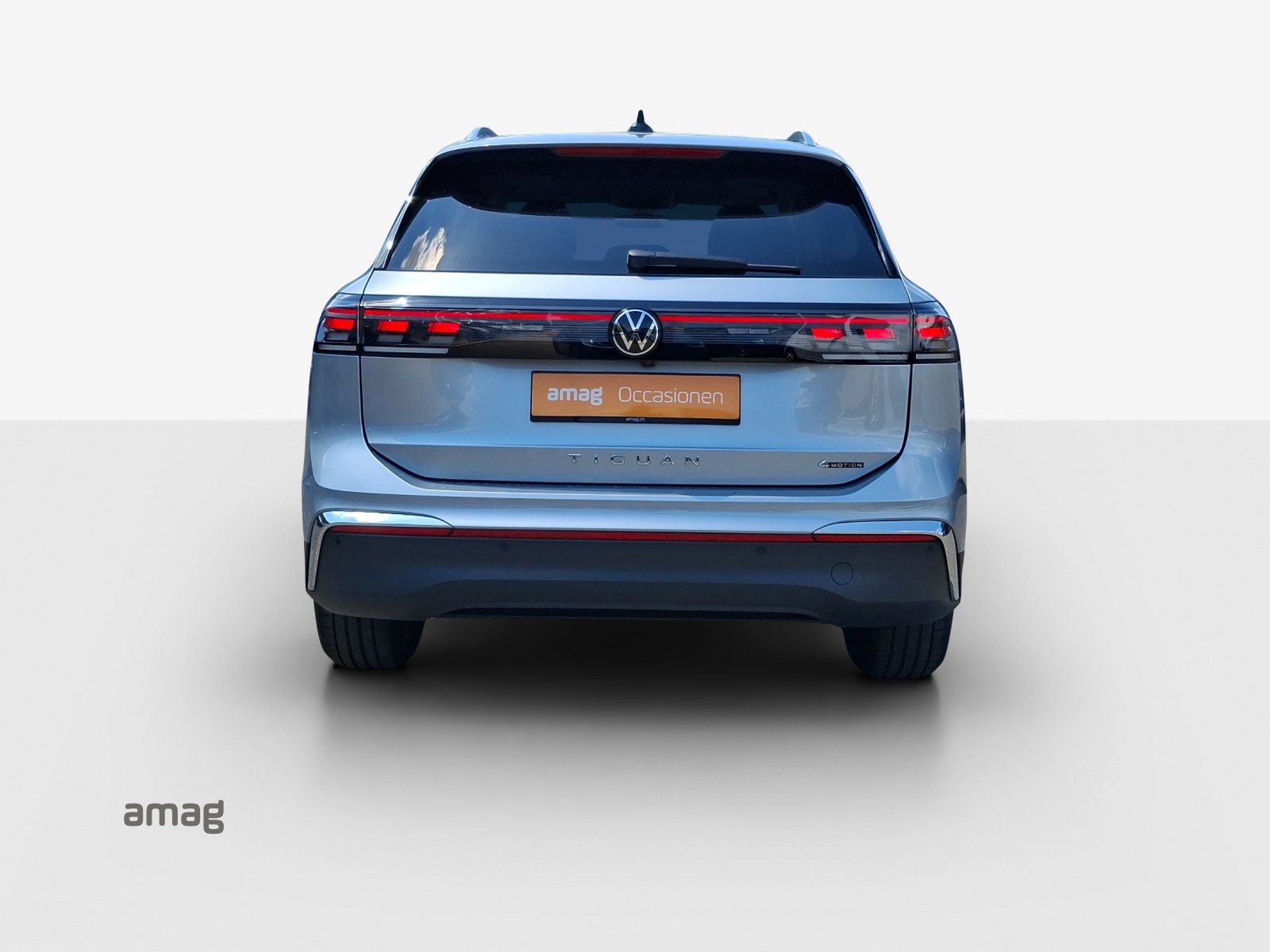 VW Tiguan 2.0 TSI DSG Elegance 4Motion-image-3