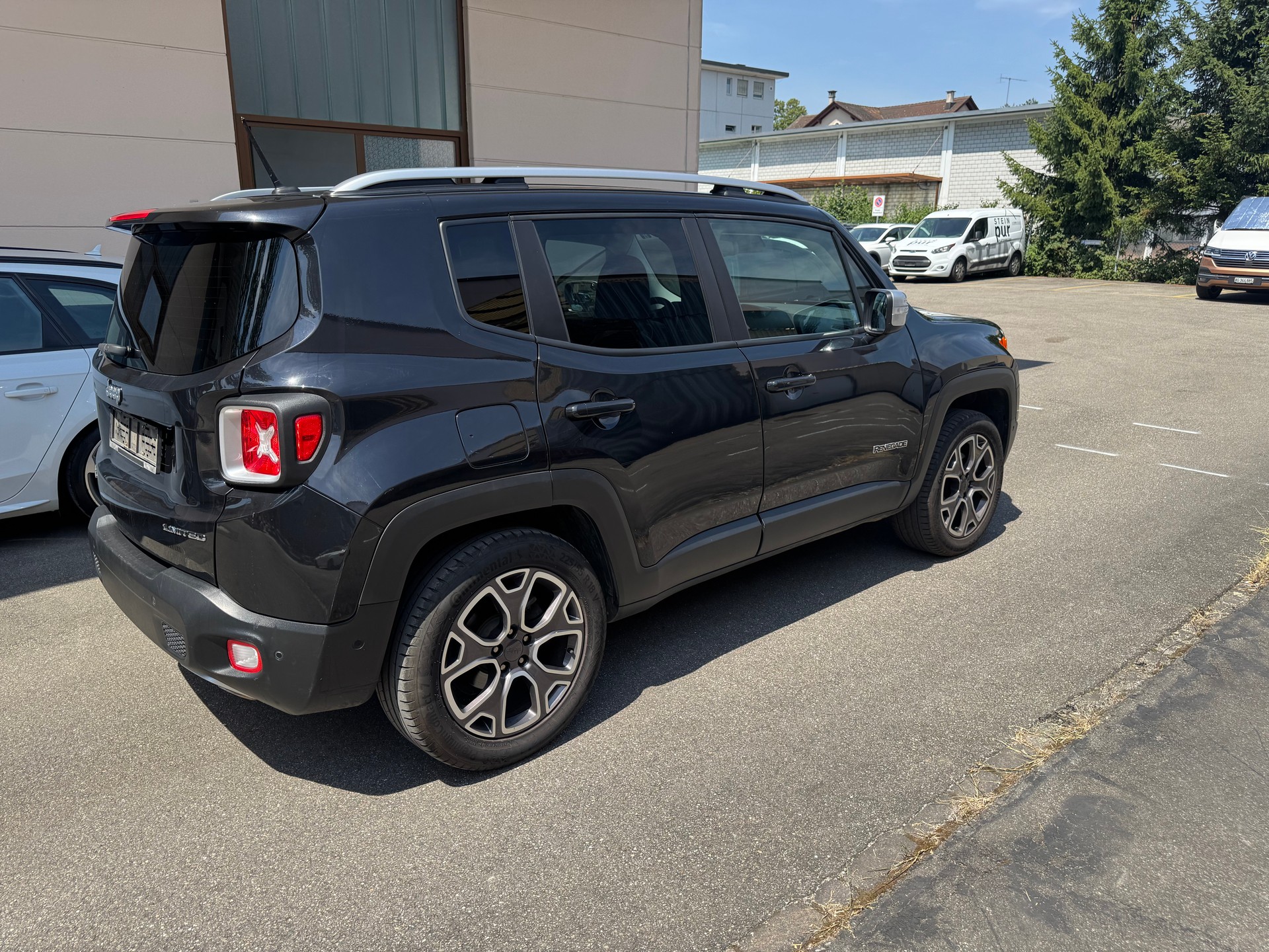 JEEP Renegade 2.0 CRD Limited AWD + Low Range 9ATX-image-2