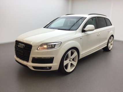 AUDI Q7 3.0 TDI quattro tiptronic S-line-image-0