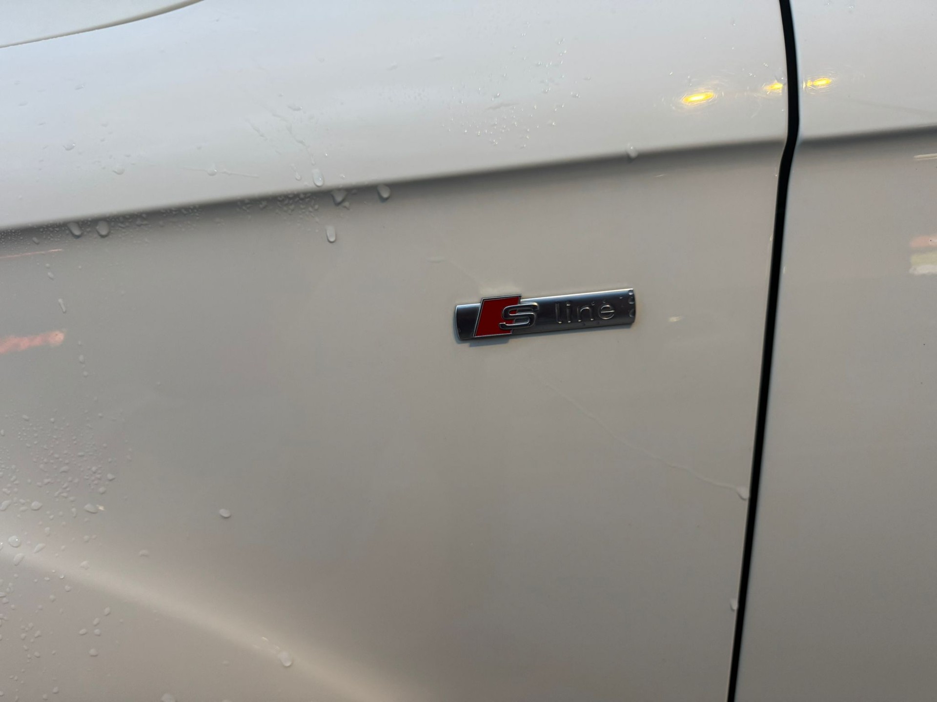 AUDI Q7 3.0 TDI quattro tiptronic S-line-image-9