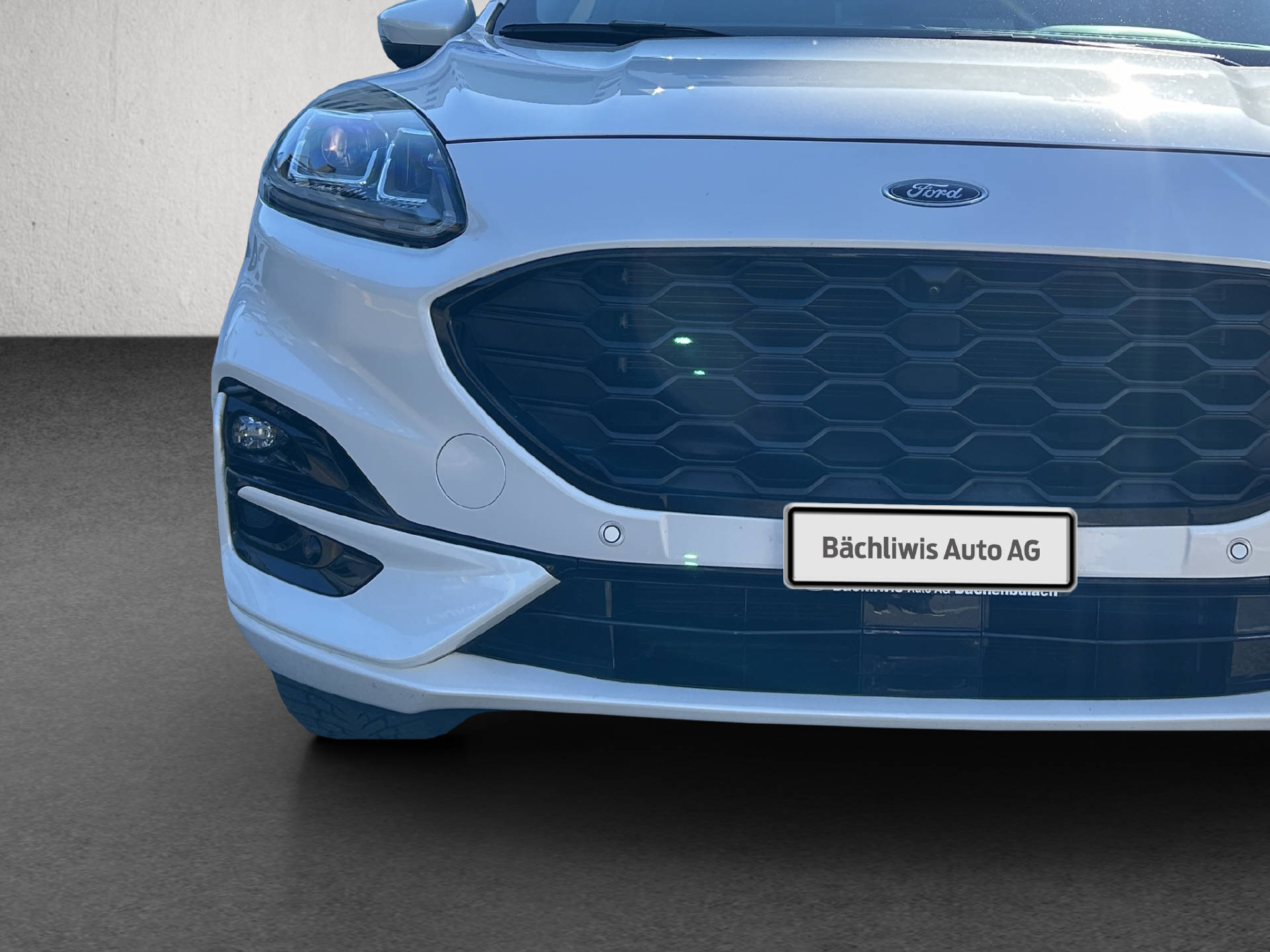 FORD Kuga 2.5 Plug-in Hybrid ST-Line X-image-8