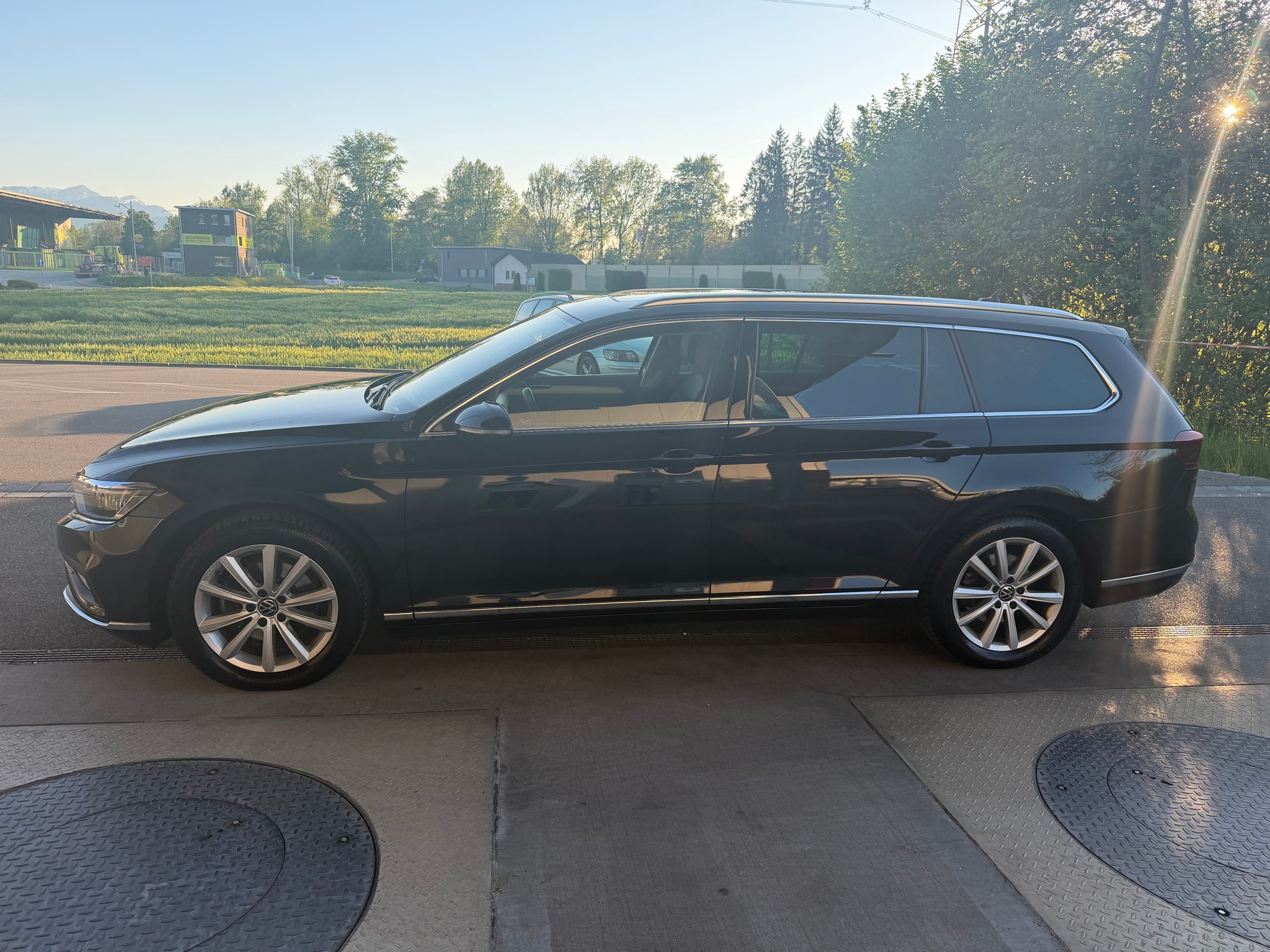VW Passat 2.0 TDI BMT Elegance 4Motion DSG-image-6
