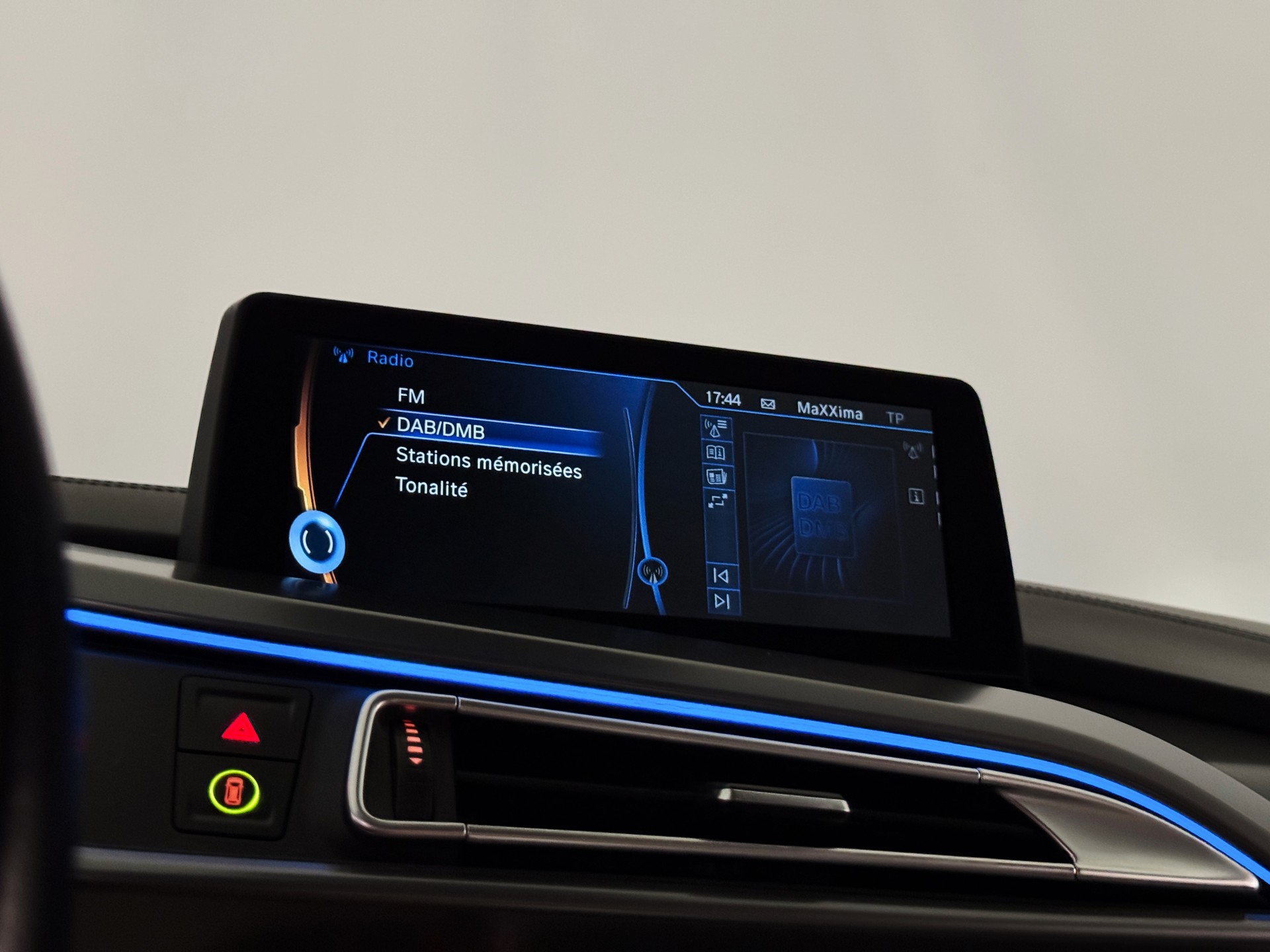 BMW i8 Coupé-image-23