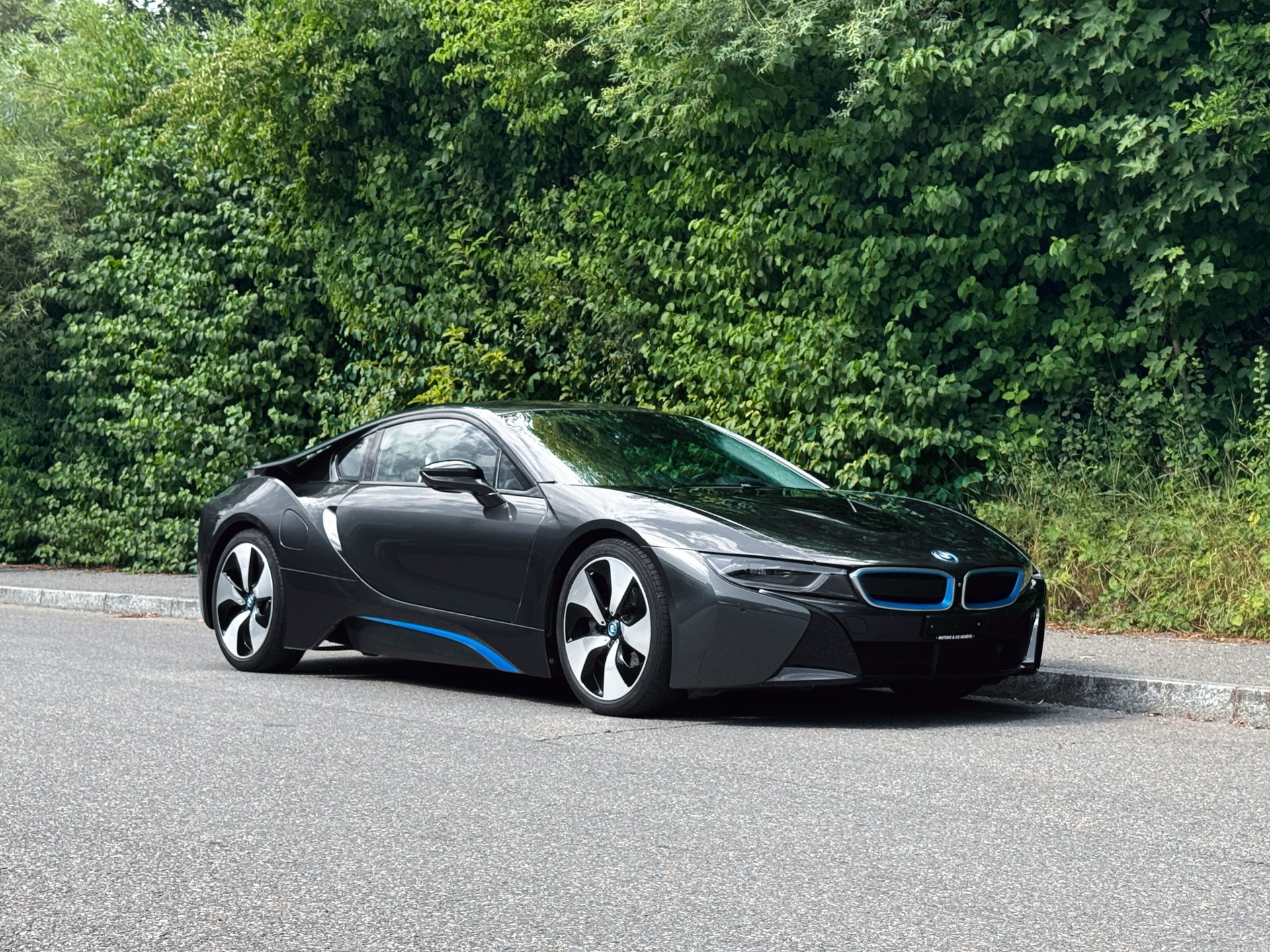 BMW i8 Coupé-image-6