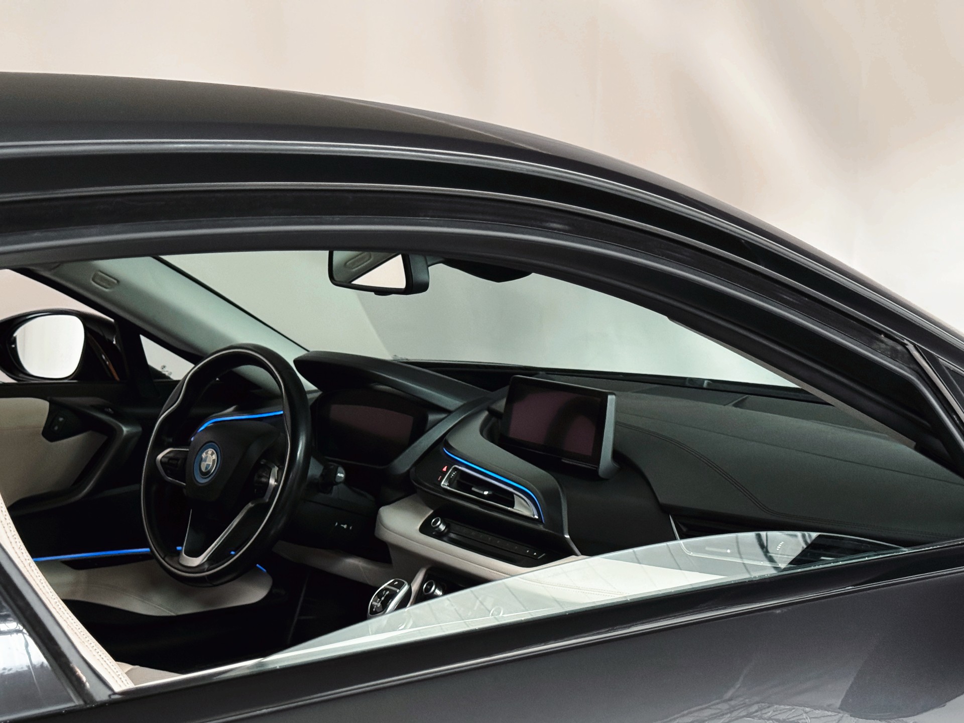 BMW i8 Coupé-image-19