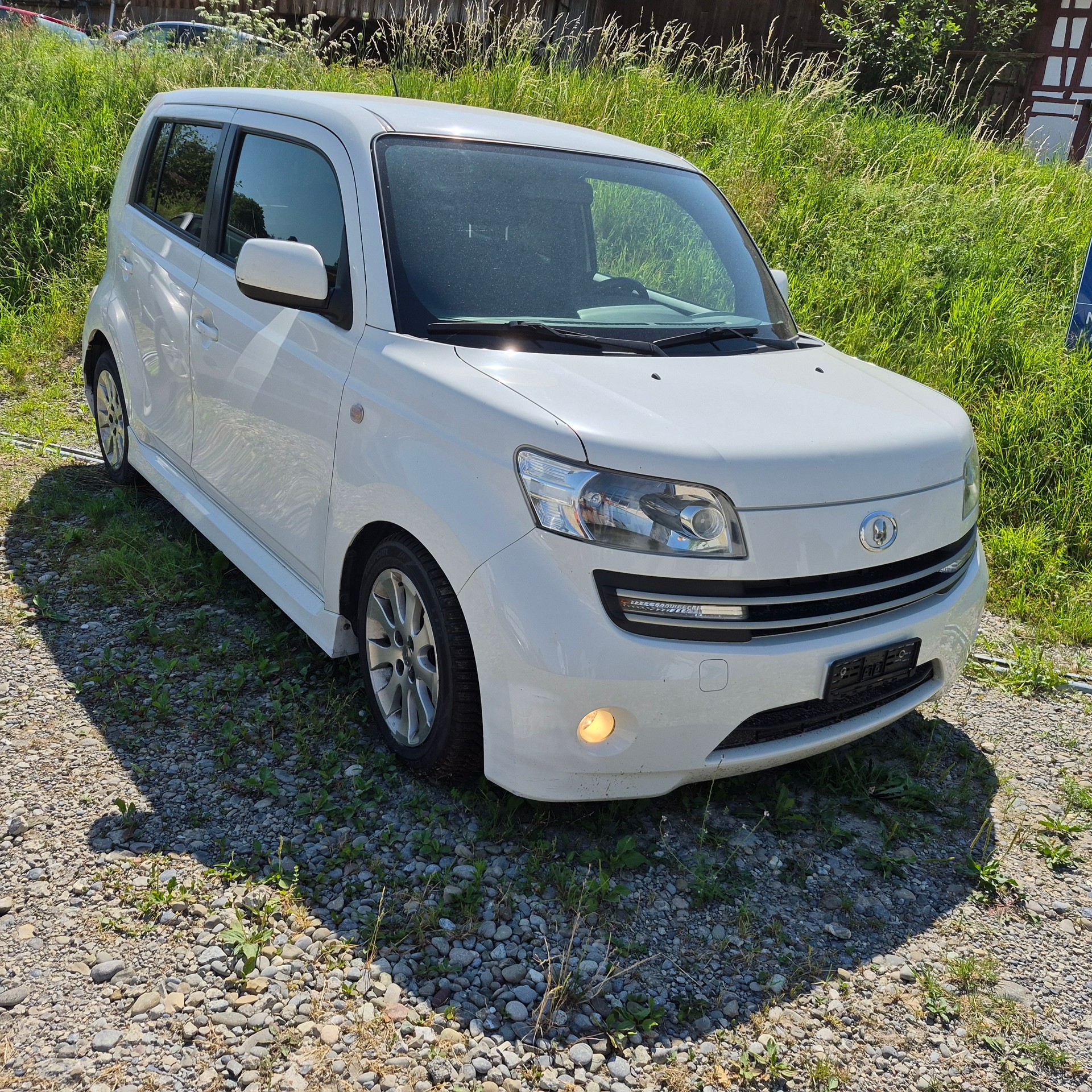 DAIHATSU Materia 1.5