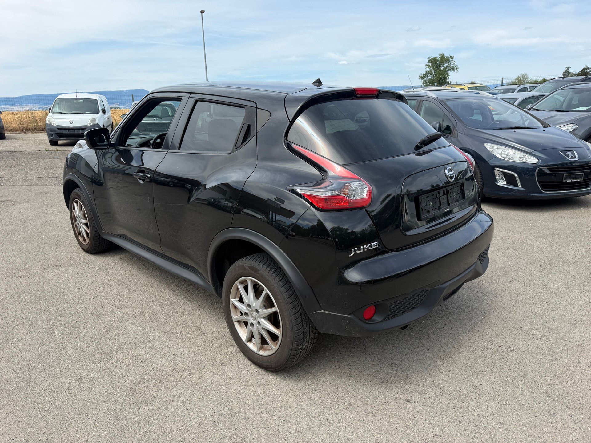 NISSAN Juke 1.2 DIG-T tekna-image-8