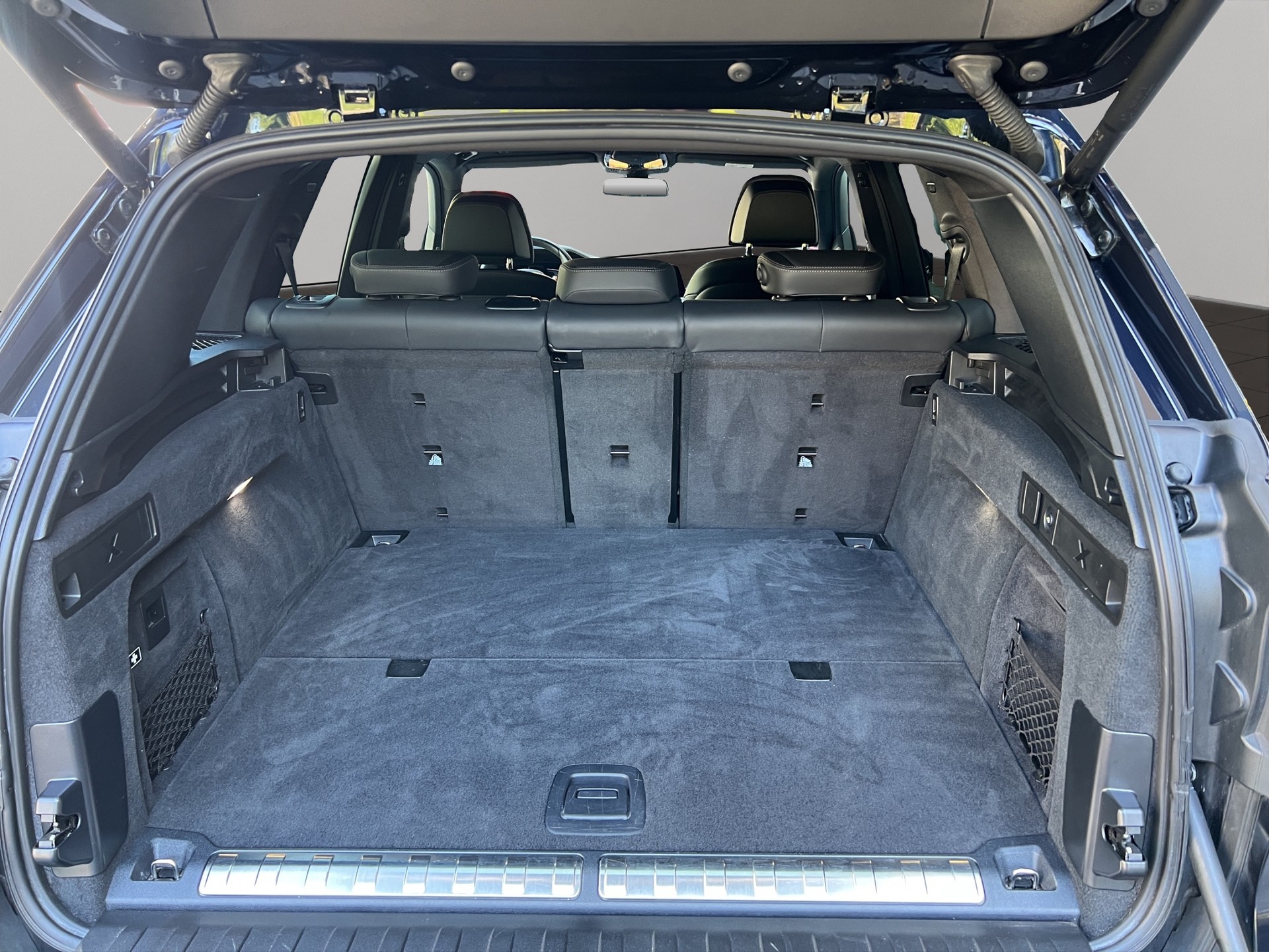 BMW X5 xDrive45e M Sport Steptronic-image-19