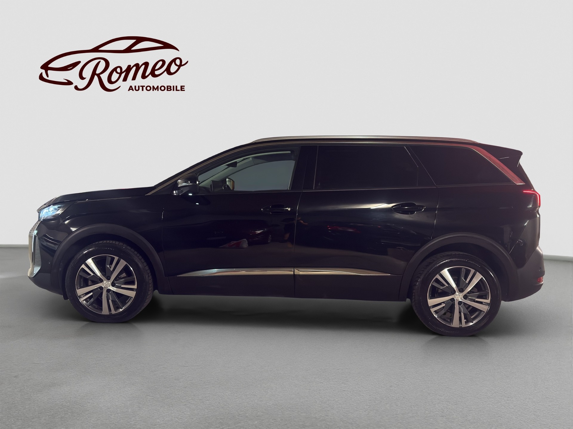 PEUGEOT 5008 1.5 BlueHDi Allure Pack EAT8 ** Frisch ab MFK und Service ** CH-1. Hand ** 7-Plätzer **-image-4
