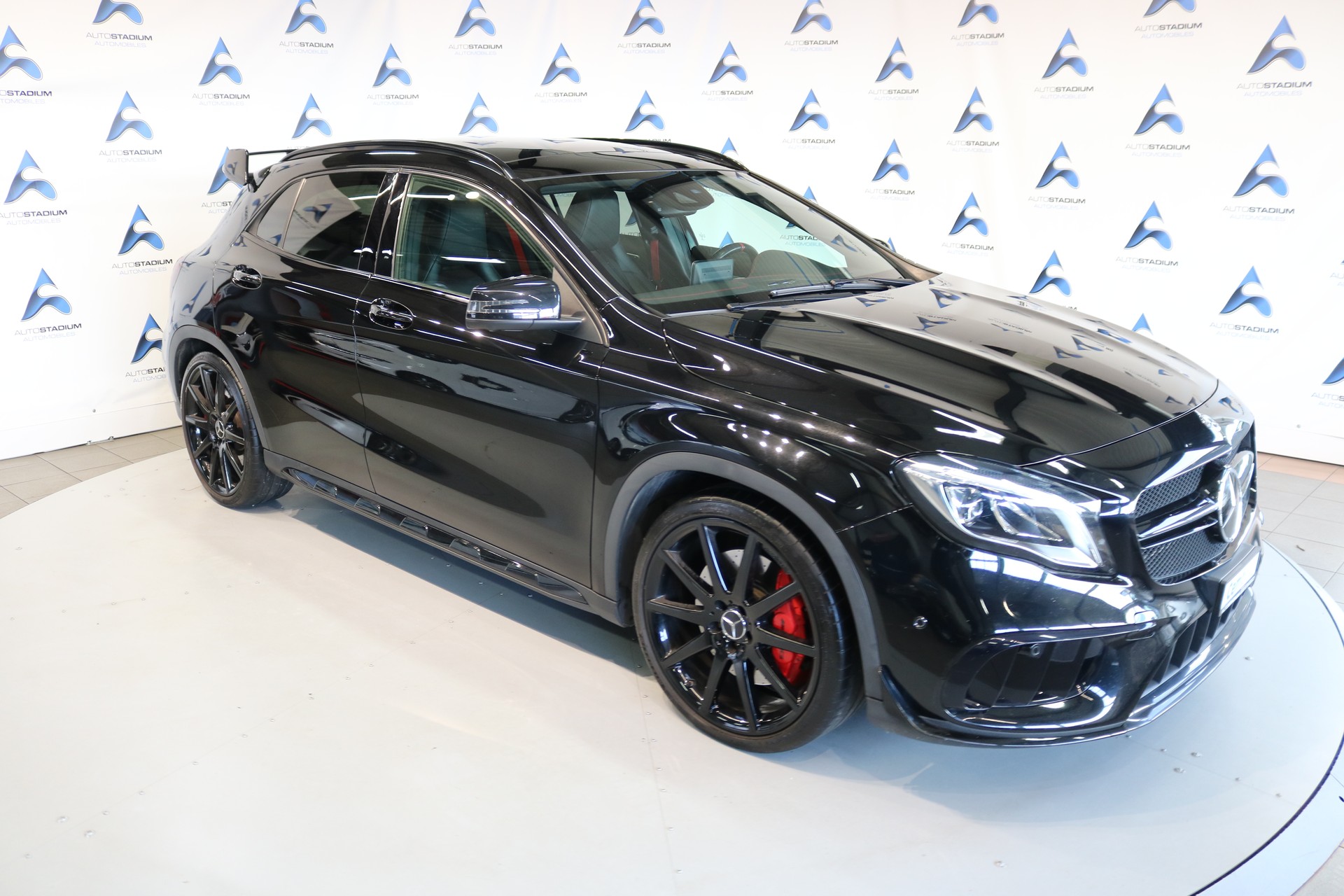 MERCEDES-BENZ GLA 45 AMG Night Edition 4Matic 7G-DCT-image-22