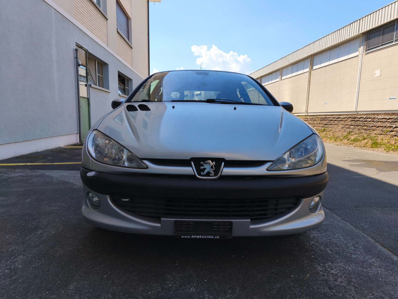 PEUGEOT 206 1.6 16V (XT) Premium-image-1