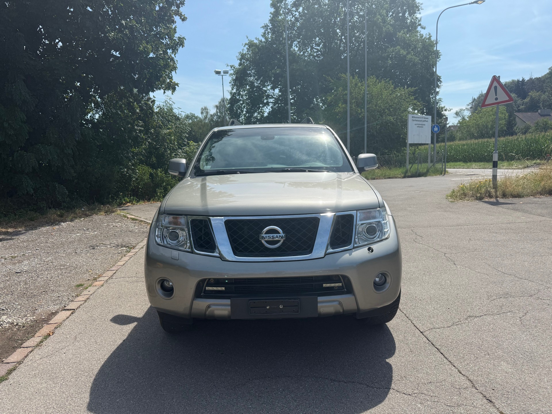 NISSAN Pathfinder 3.0 dCi LE Automatic-image-0