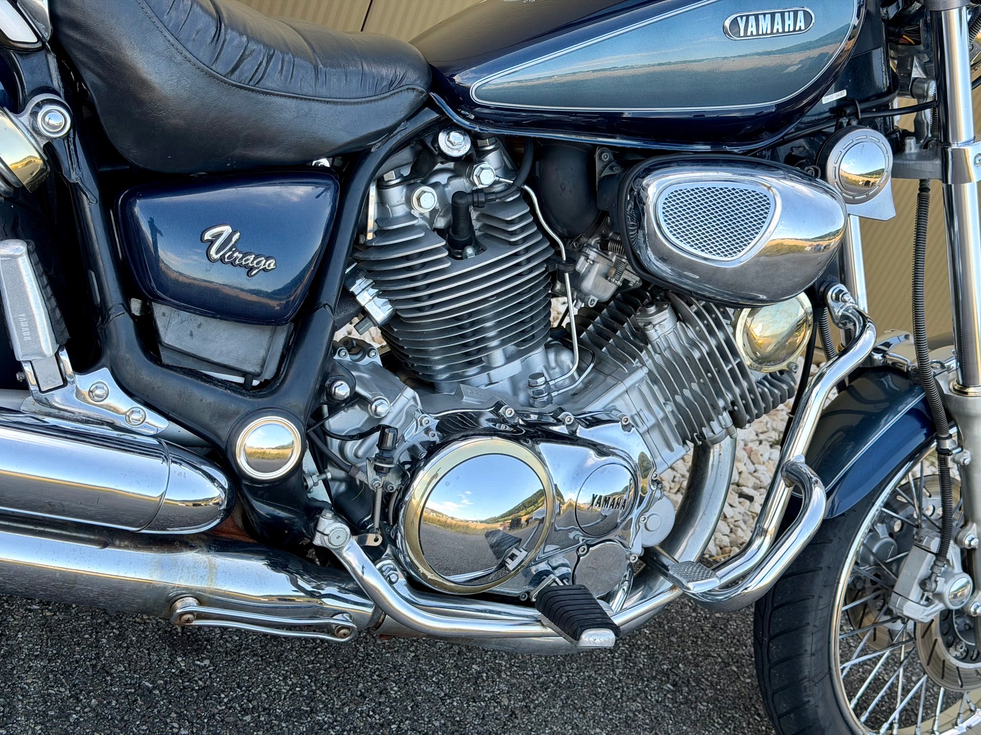 YAMAHA XV 750 SE Virago-image-6