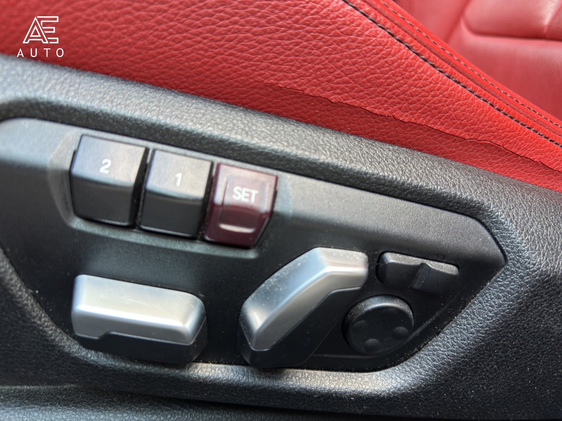 BMW M135i xDrive Steptronic-image-10