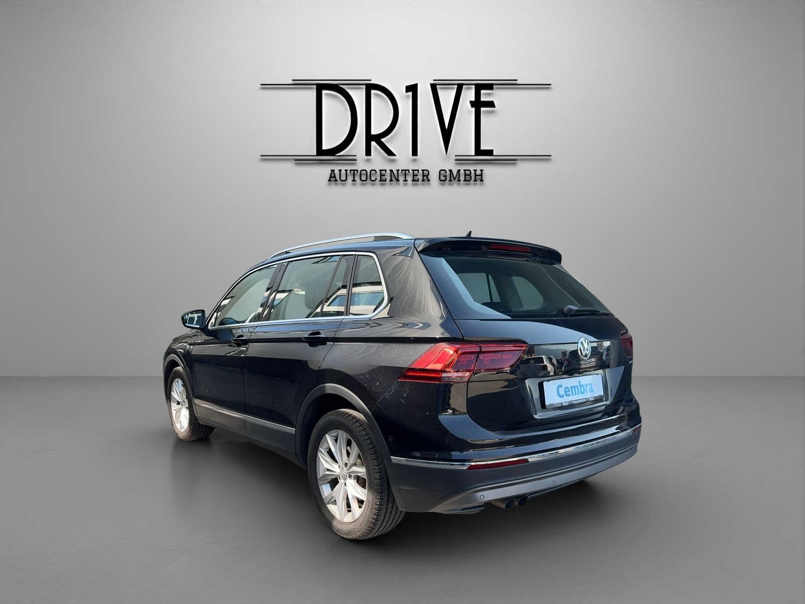 VW Tiguan 2.0 TDI SCR Comfortline DSG-image-6