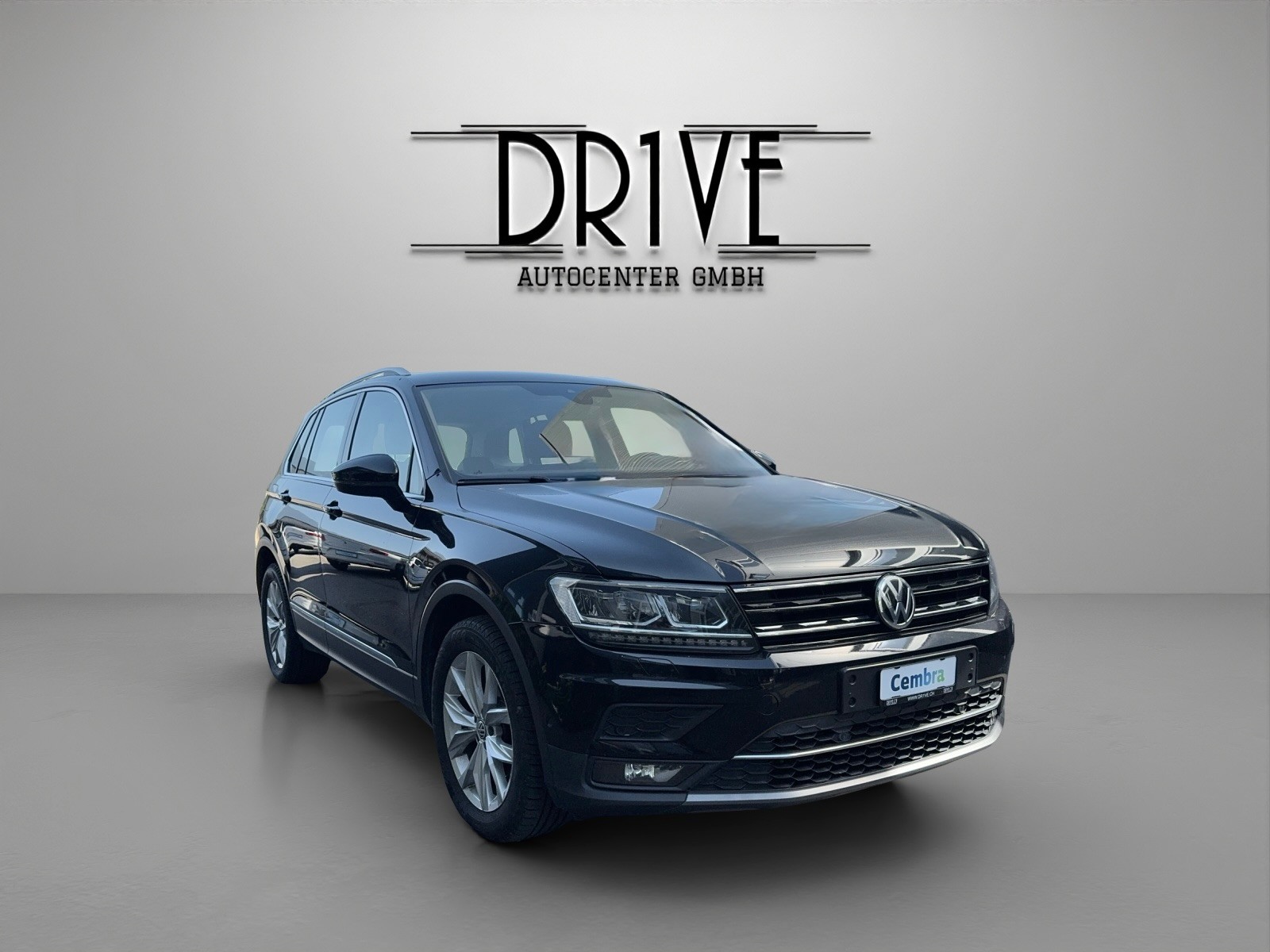 VW Tiguan 2.0 TDI SCR Comfortline DSG-showroom-element-2