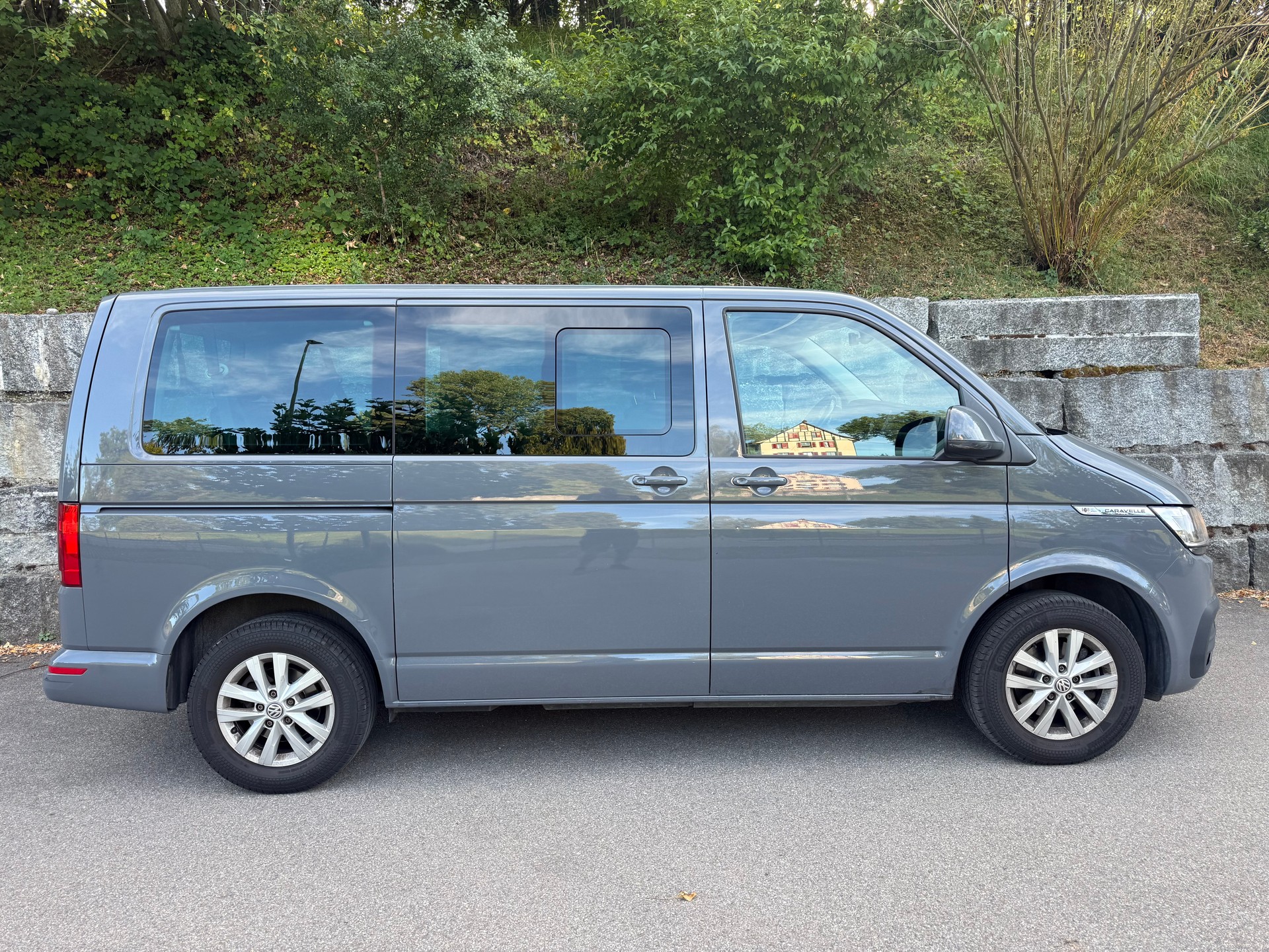 VW T6.1 Caravelle 2.0 TDI DSG-image-6